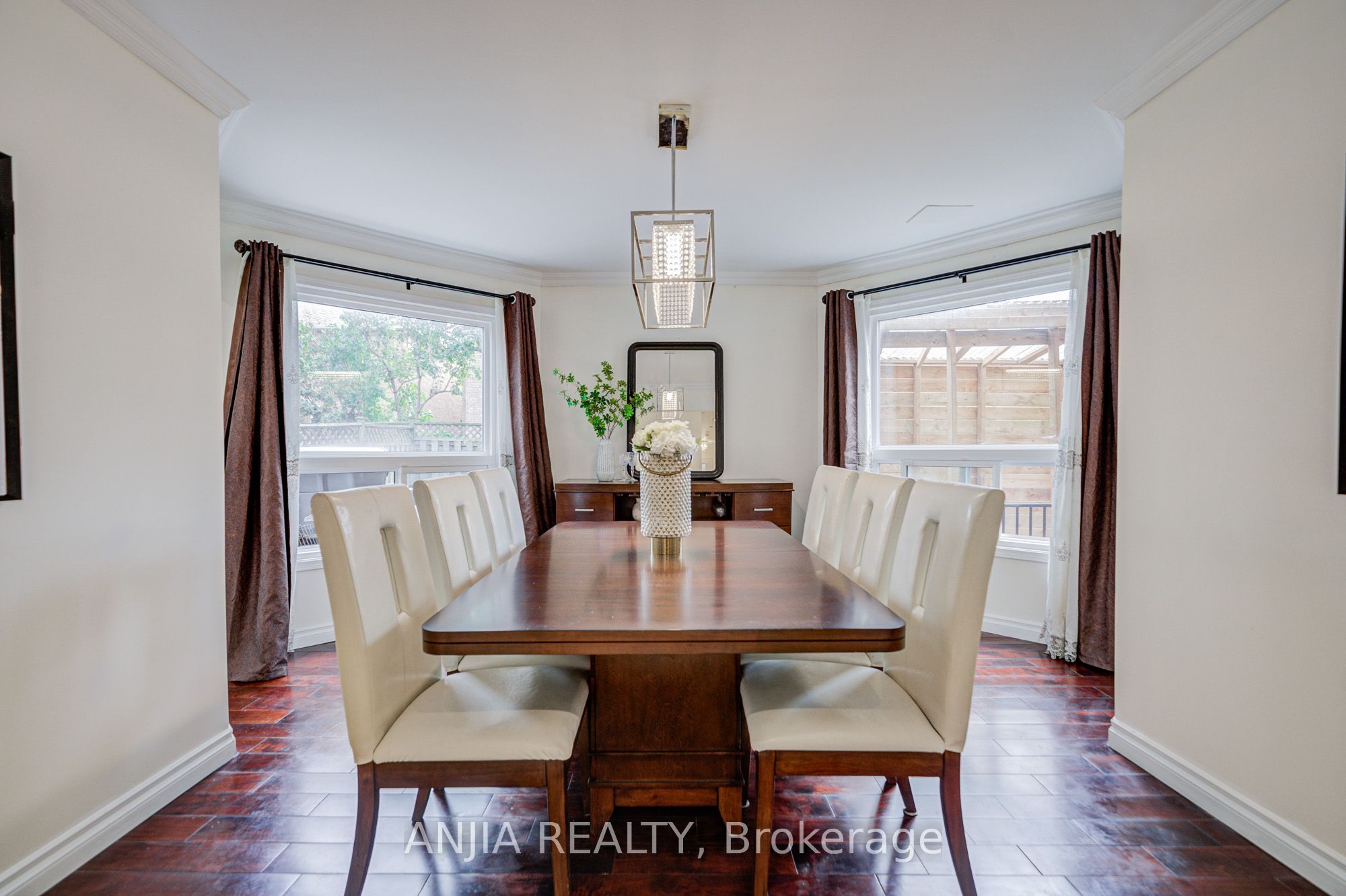 39 Millcroft Way Property Photo 15