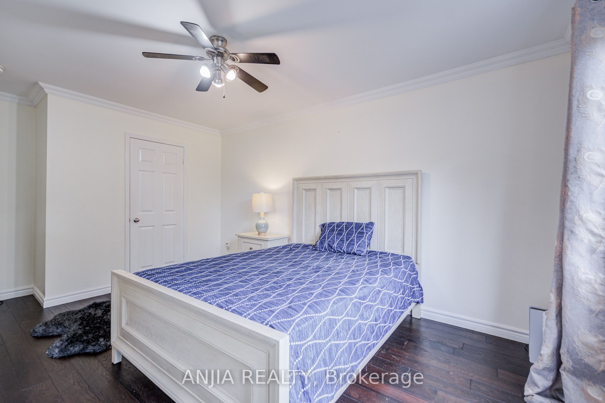 39 Millcroft Way Property Photo 38