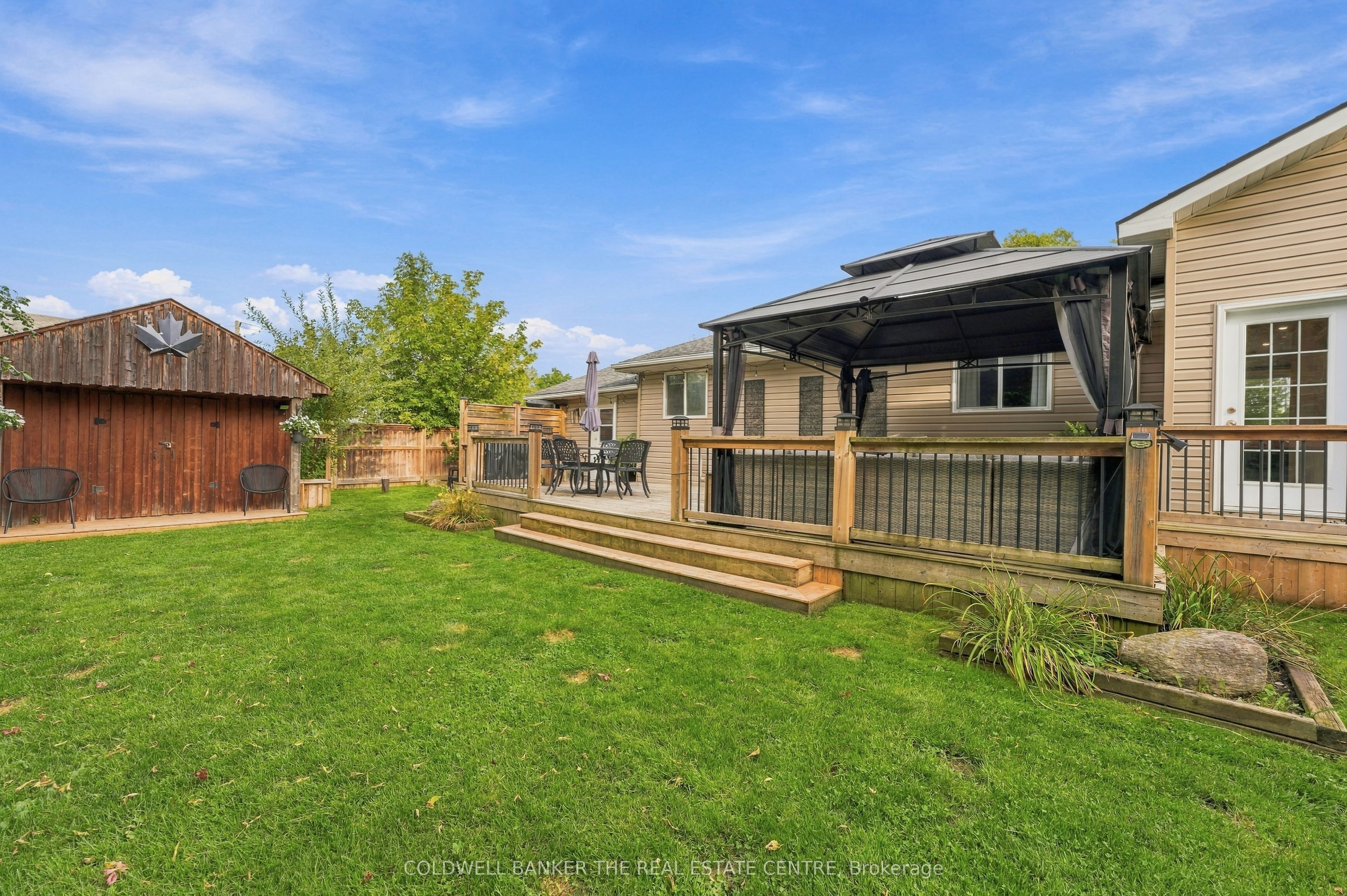 968 Metro Road N Property Photo 40