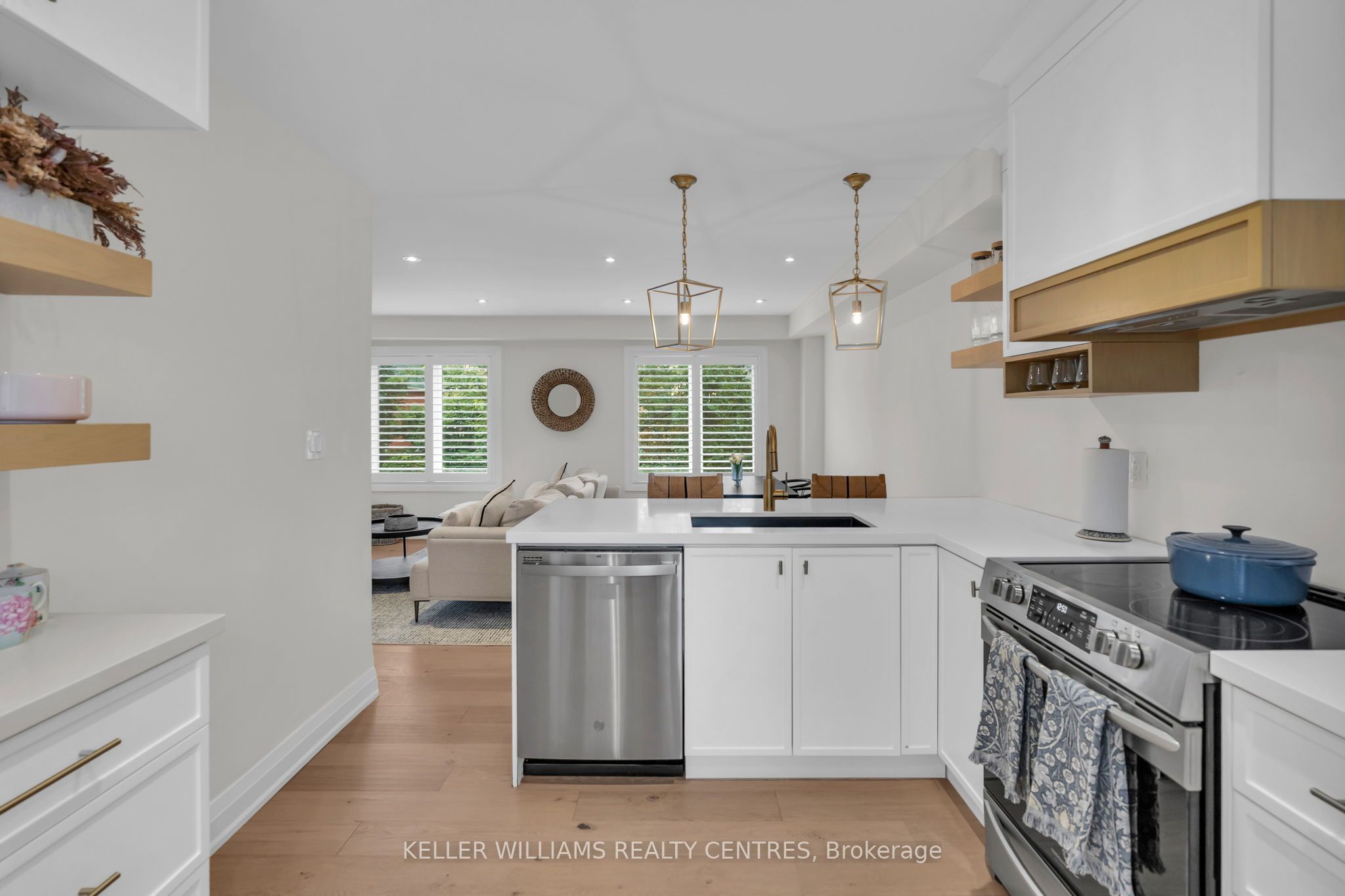 37 Bowler Street Property Photo 2
