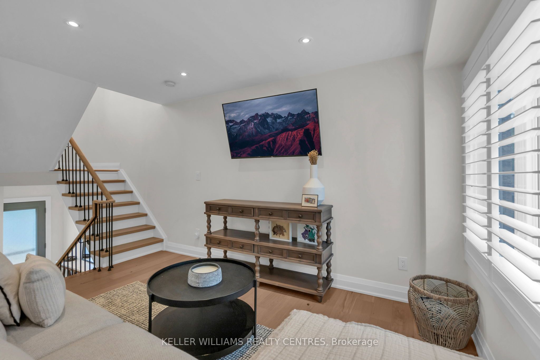 37 Bowler Street Property Photo 8