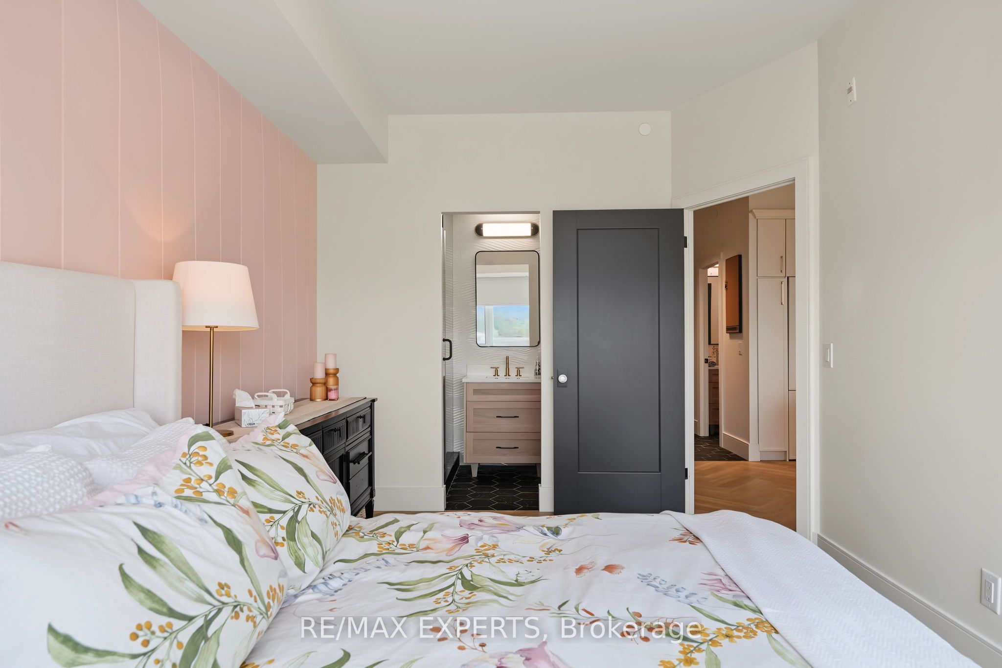 4700 Highway 7 414 Property Photo 23