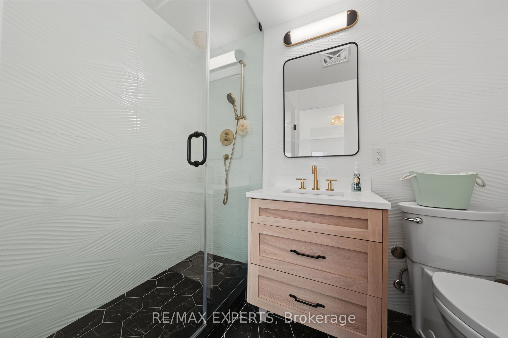 4700 Highway 7 414 Property Photo 26