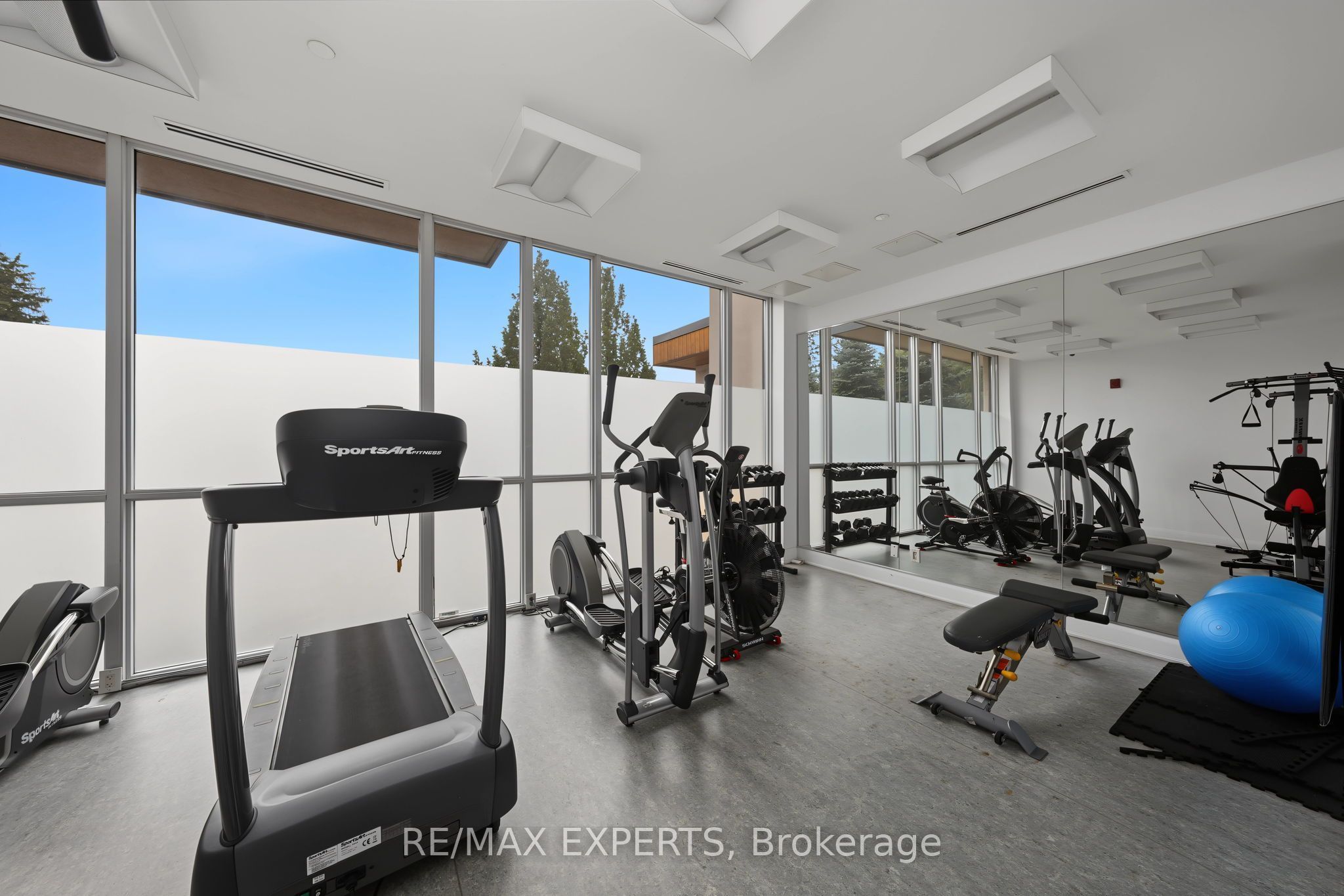 4700 Highway 7 414 Property Photo 35