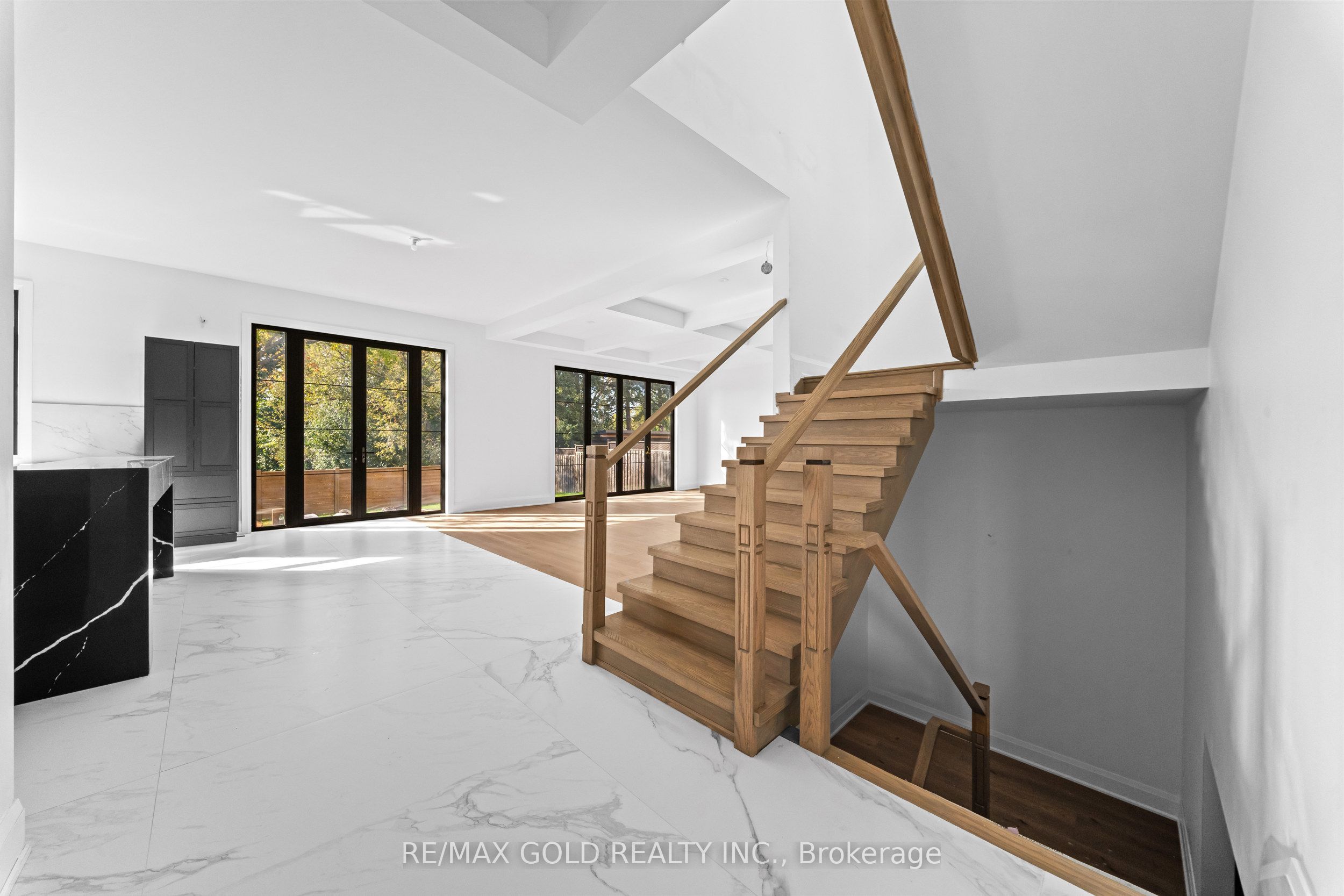 15 Mckenzie Street Property Photo 9