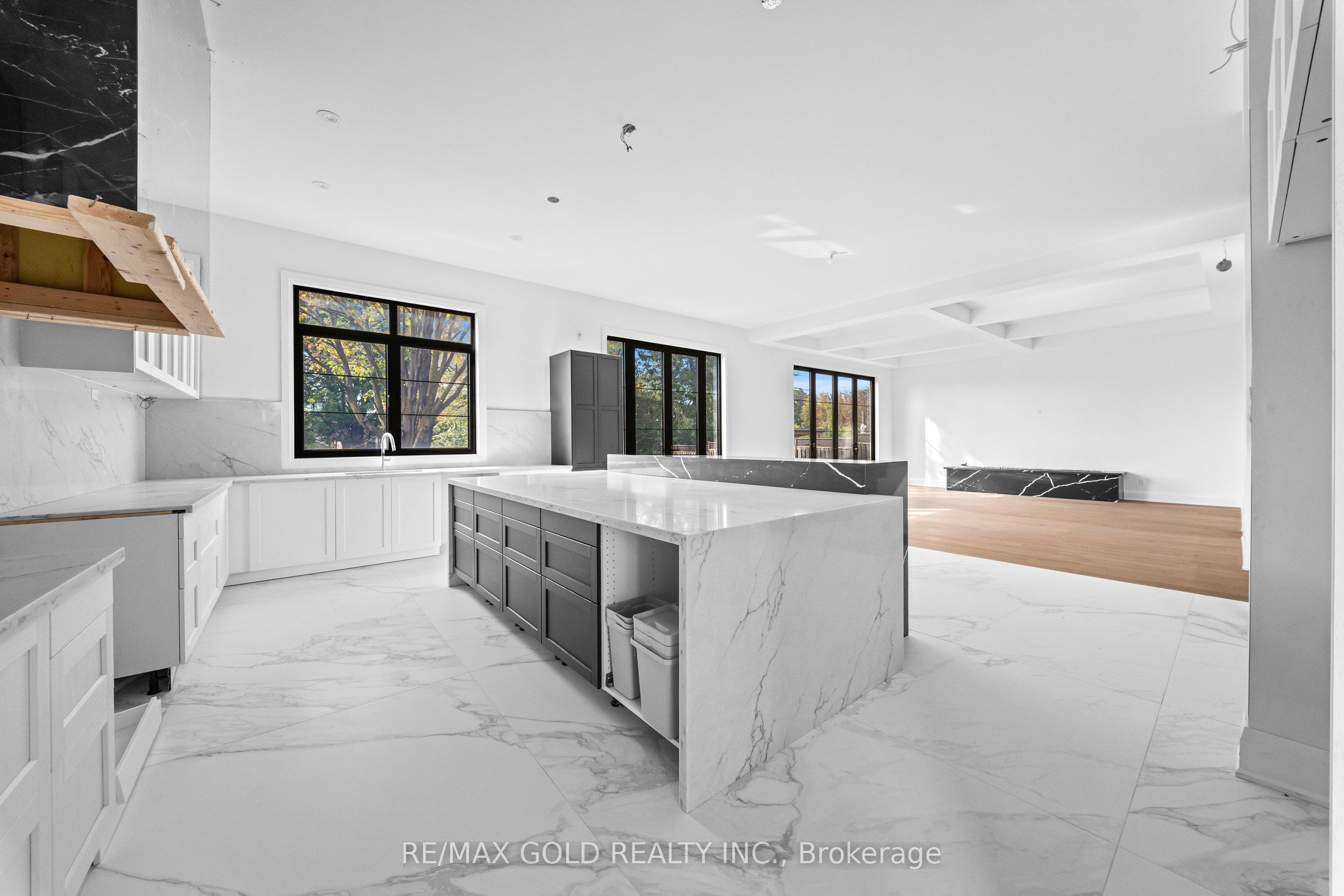 15 Mckenzie Street Property Photo 12