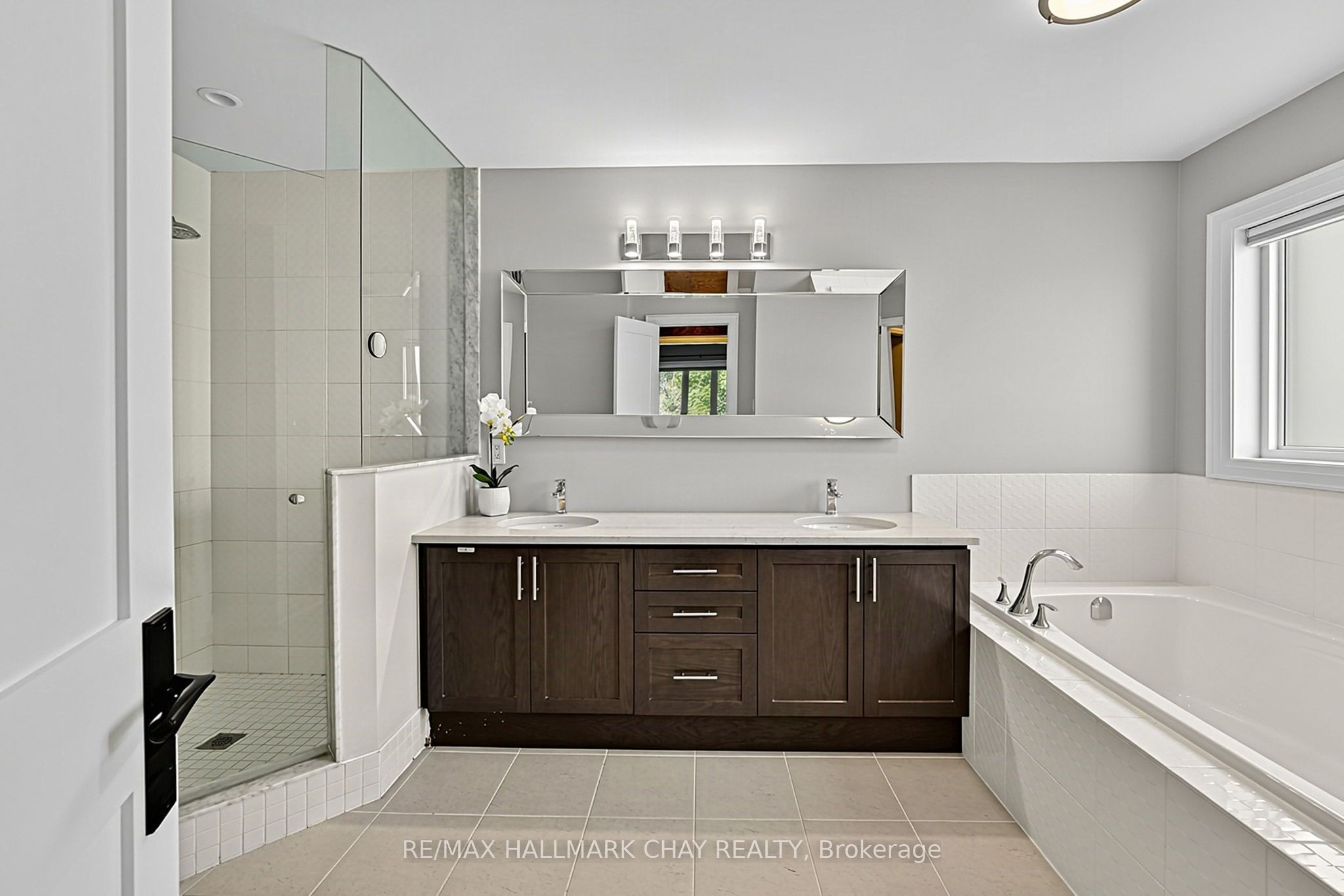 52 Copeland Crescent Property Photo 25