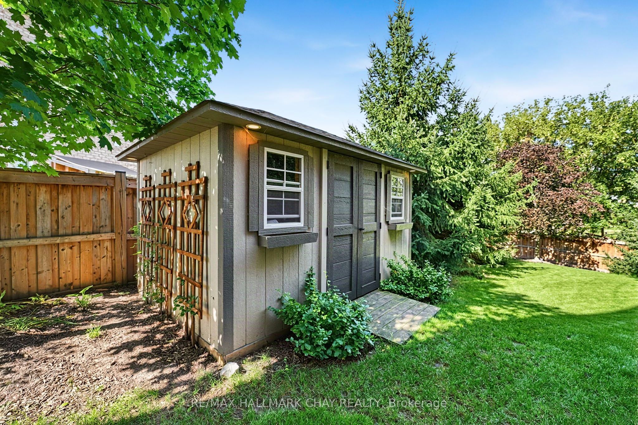 52 Copeland Crescent Property Photo 47