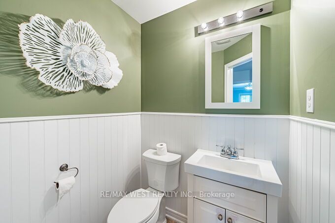 100 Swenson Street Property Photo 15
