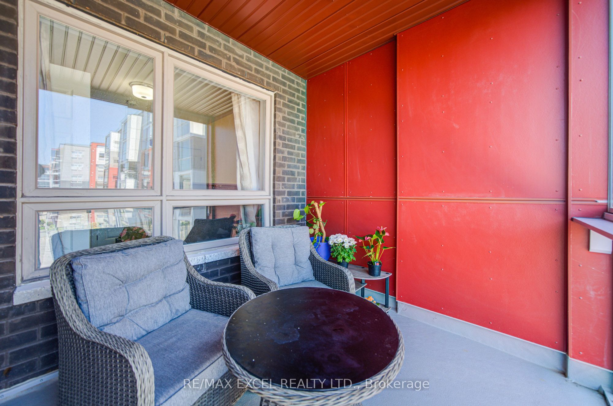 2 Adam Sellers Street 302 Property Photo 40