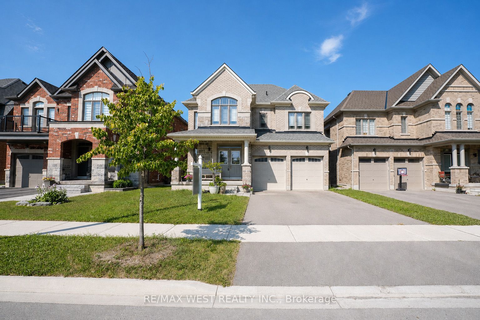 206 Dog Wood Boulevard Property Photo 1