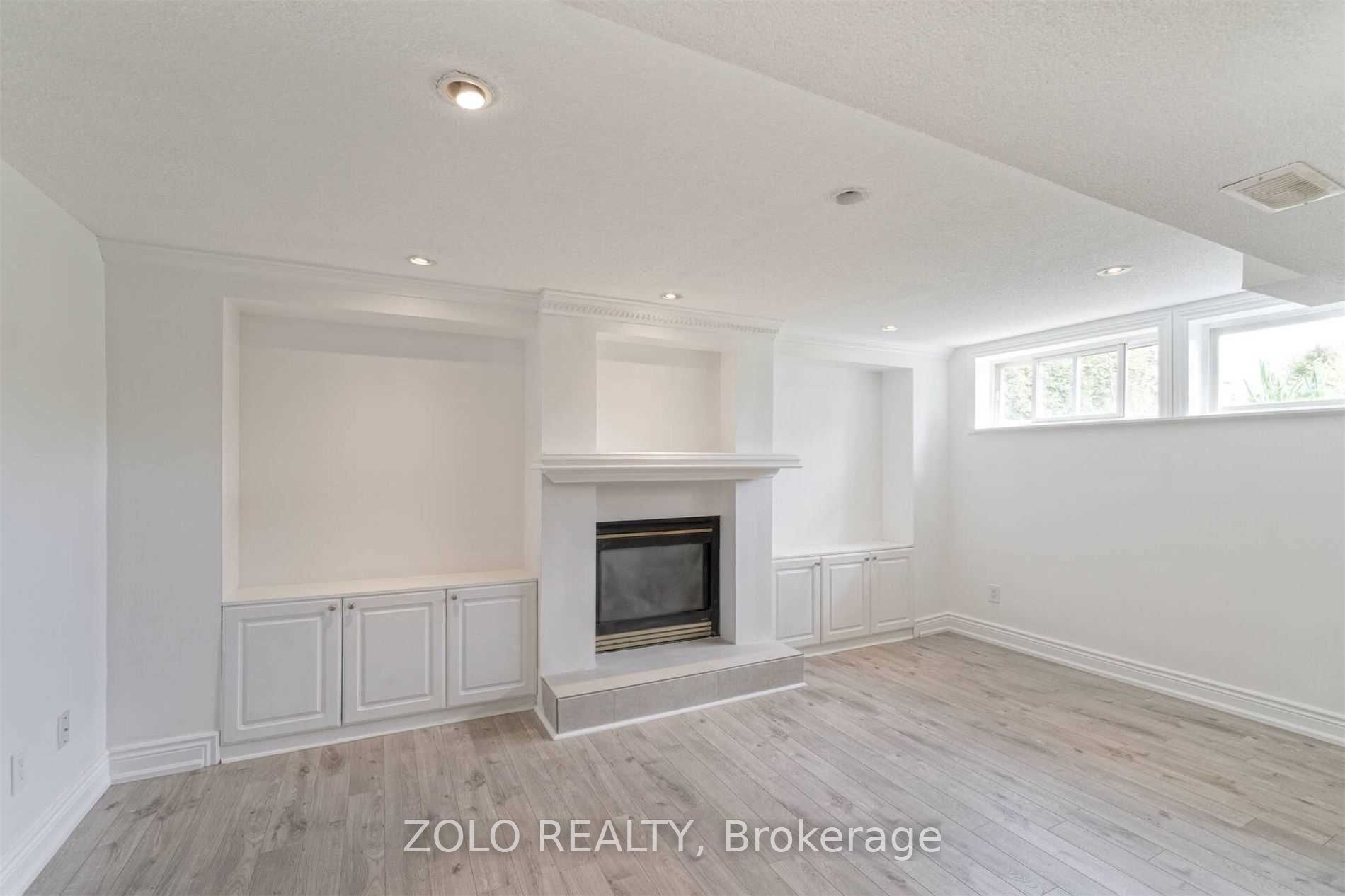 525 Lynett Crescent Property Photo 17