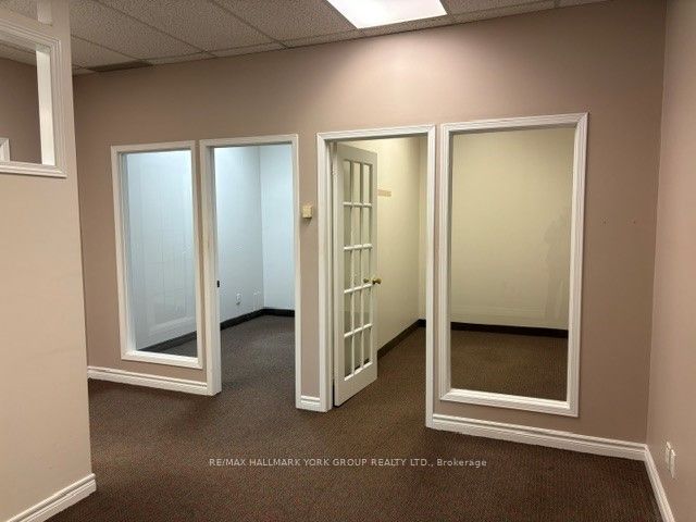 14845 Yonge Street Suite 310 Property Photo 6