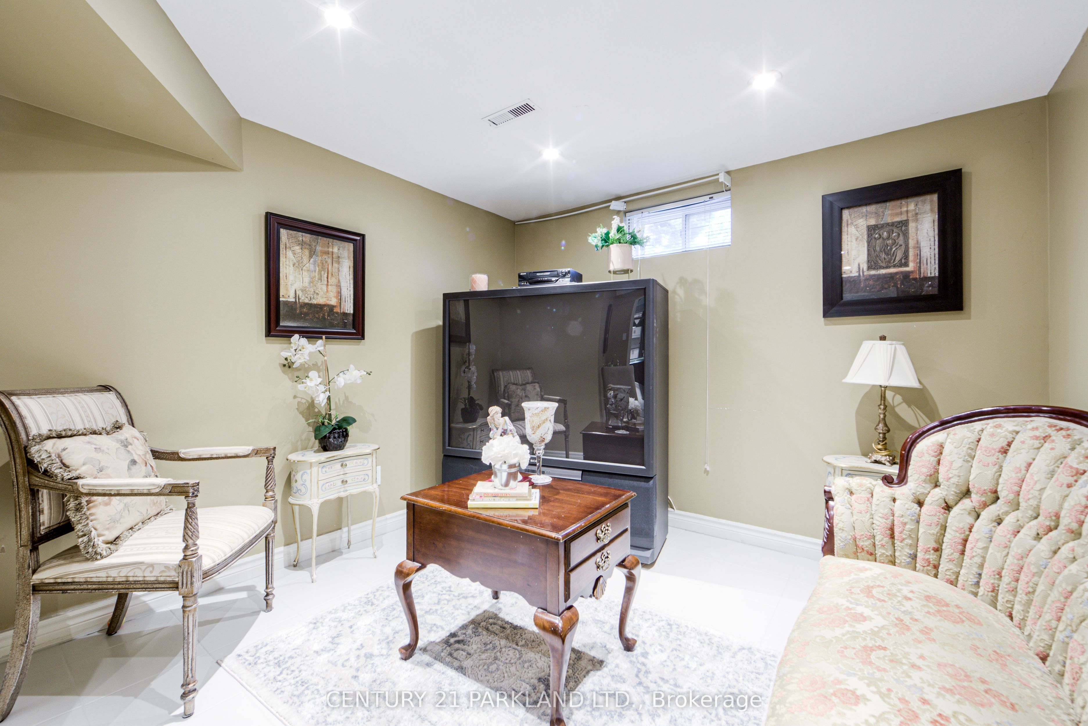1 Radley Street Property Photo 39