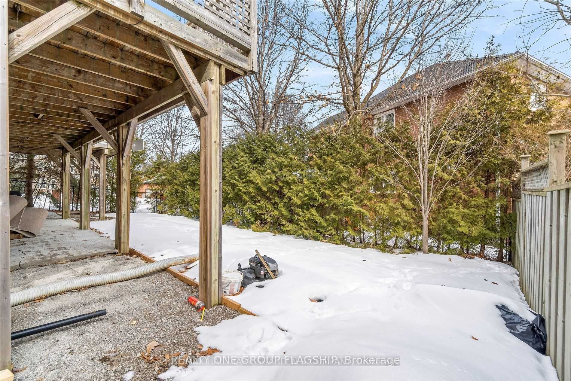 355 Carruthers Avenue Basement Unit B Property Photo 2