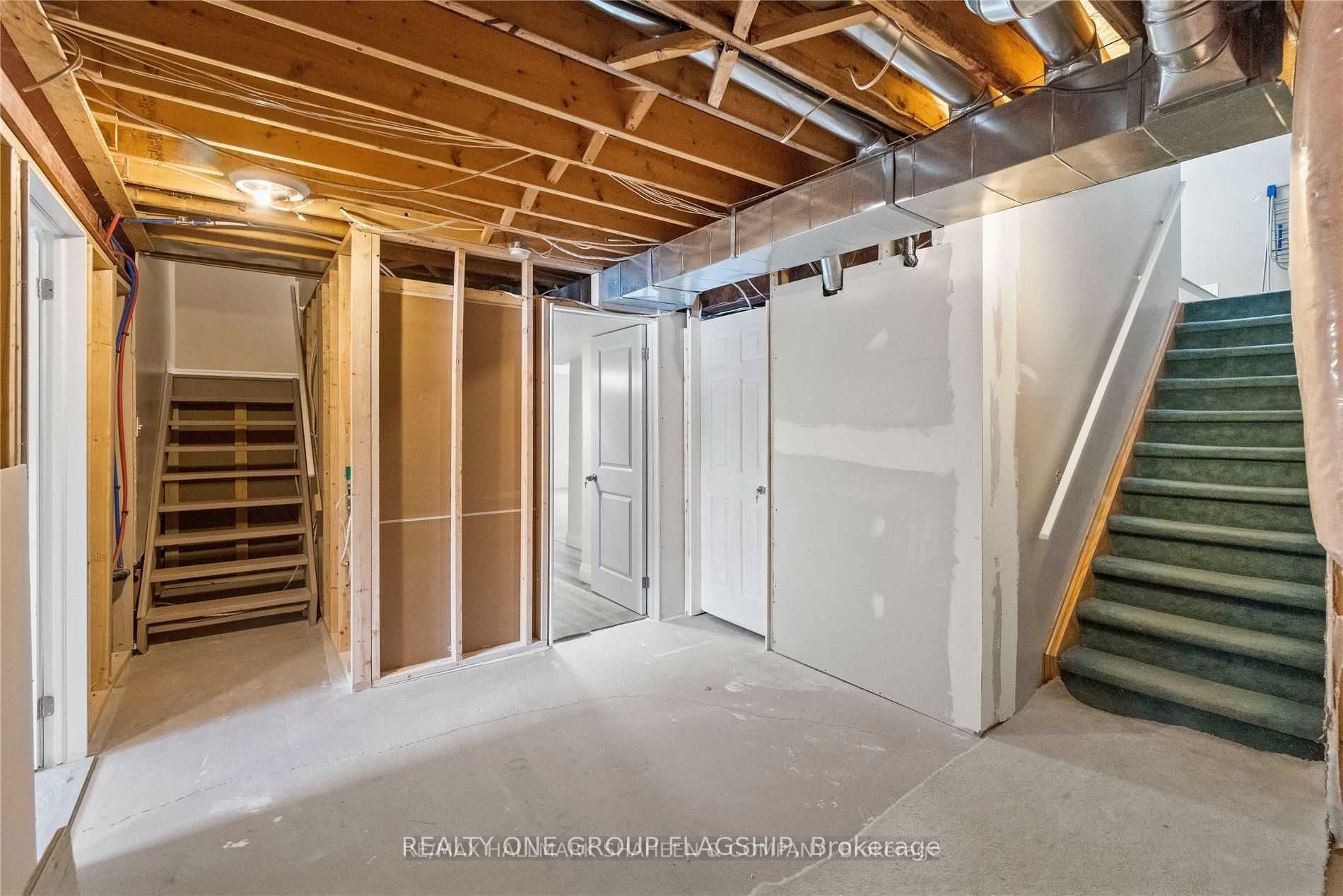 355 Carruthers Avenue Basement Unit B Property Photo 6