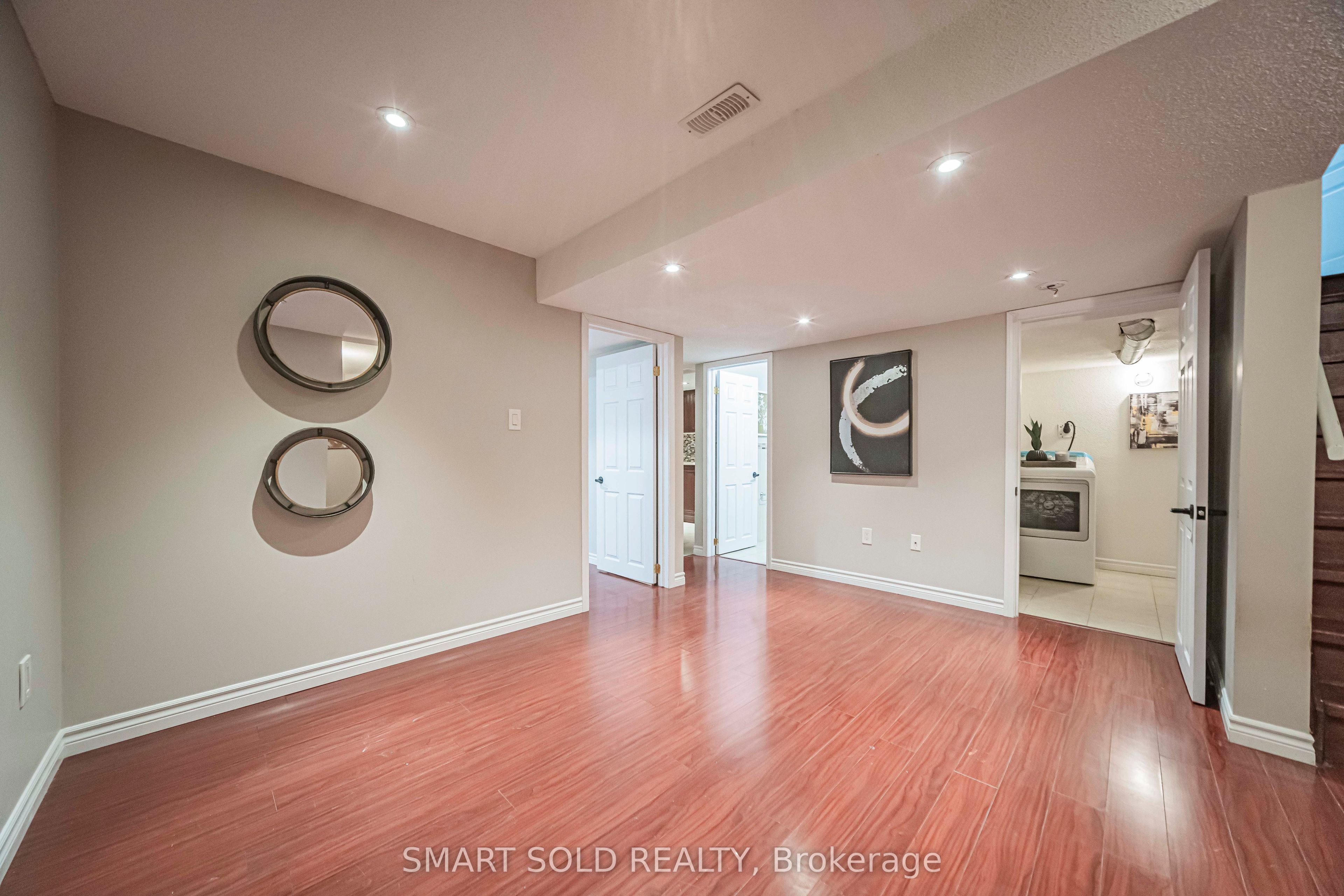 82 Ballymore Drive Property Photo 24