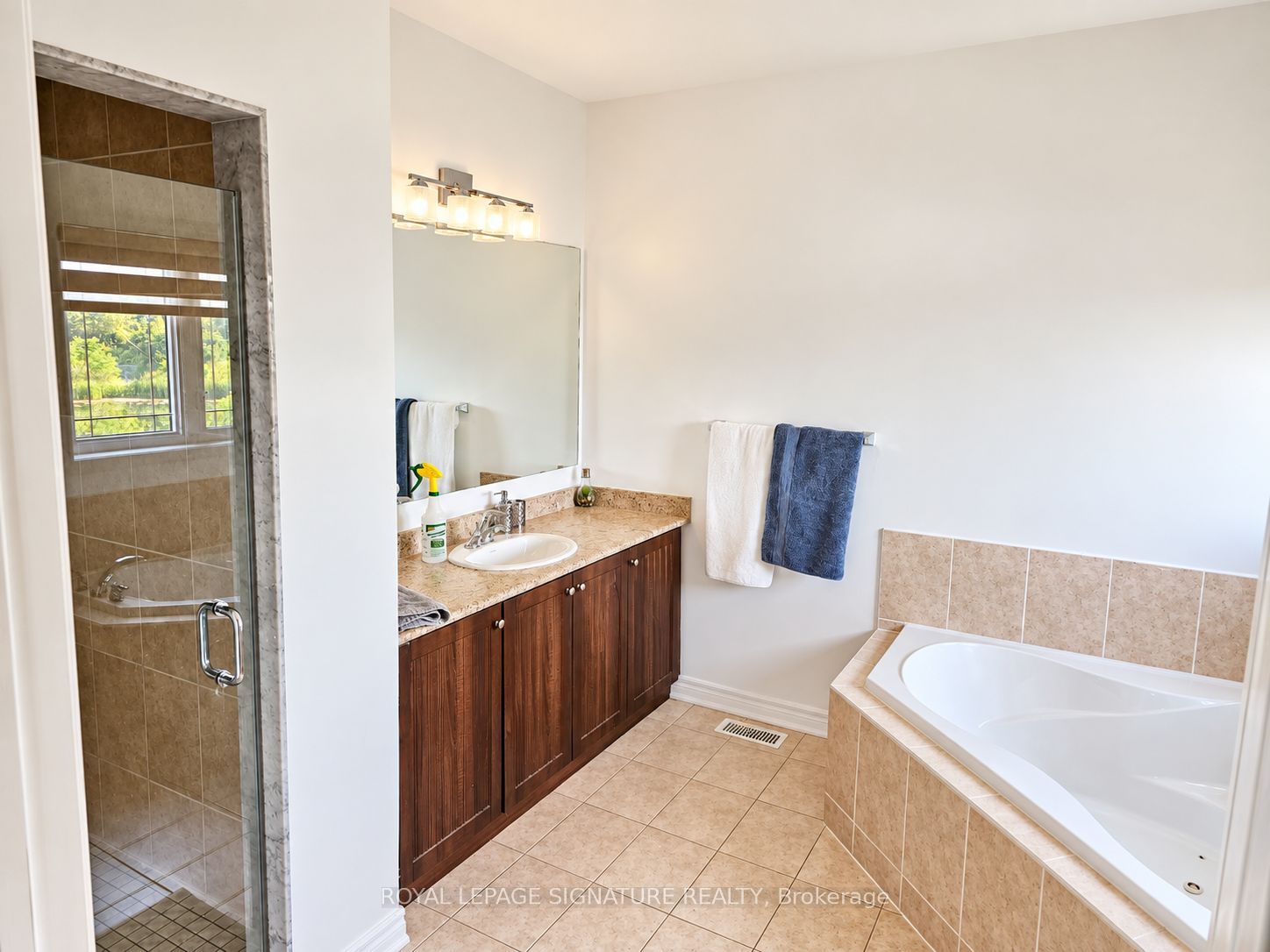 102 Terry Clayton Avenue Property Photo 18