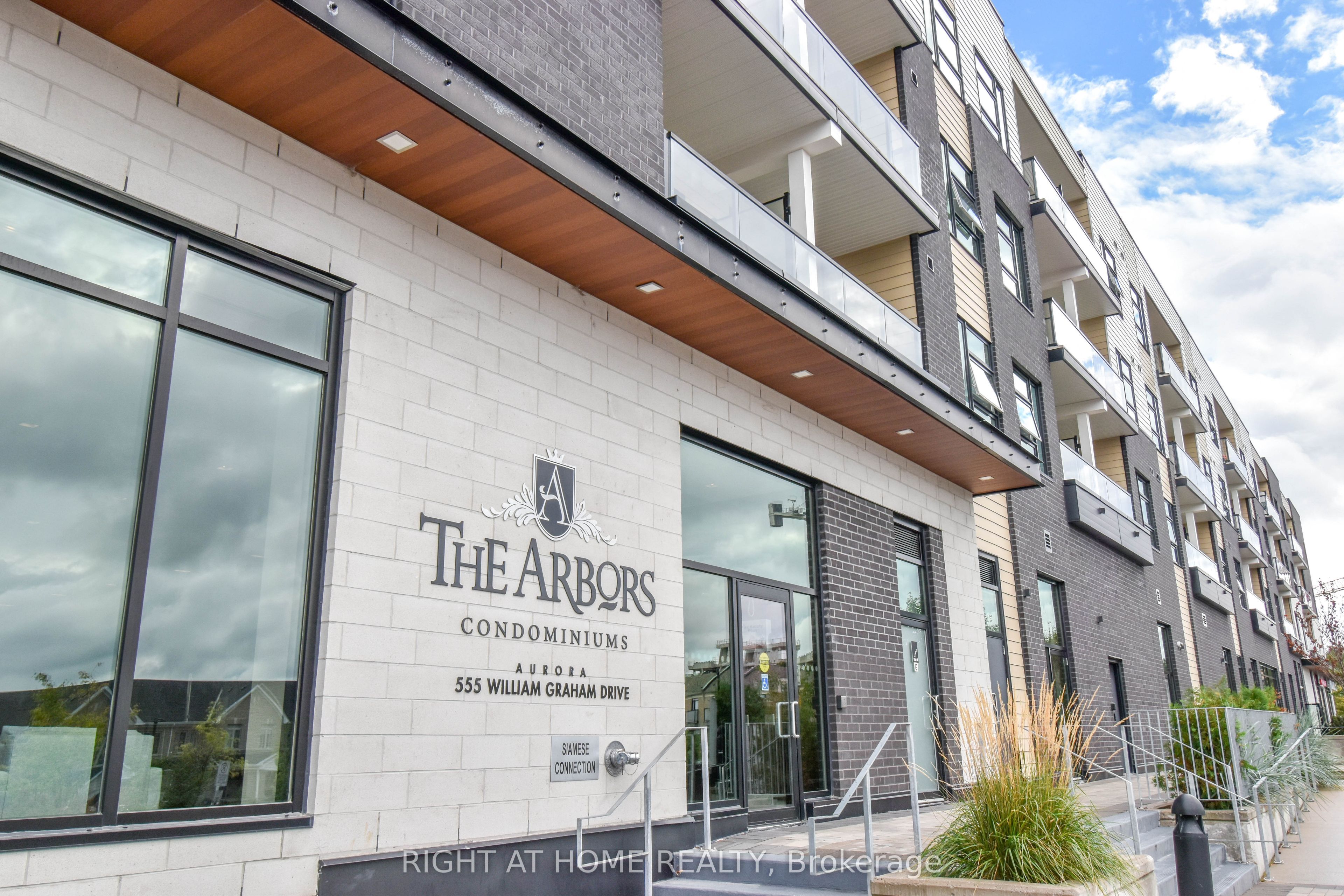 555 William Graham Drive 217 Property Photo 2