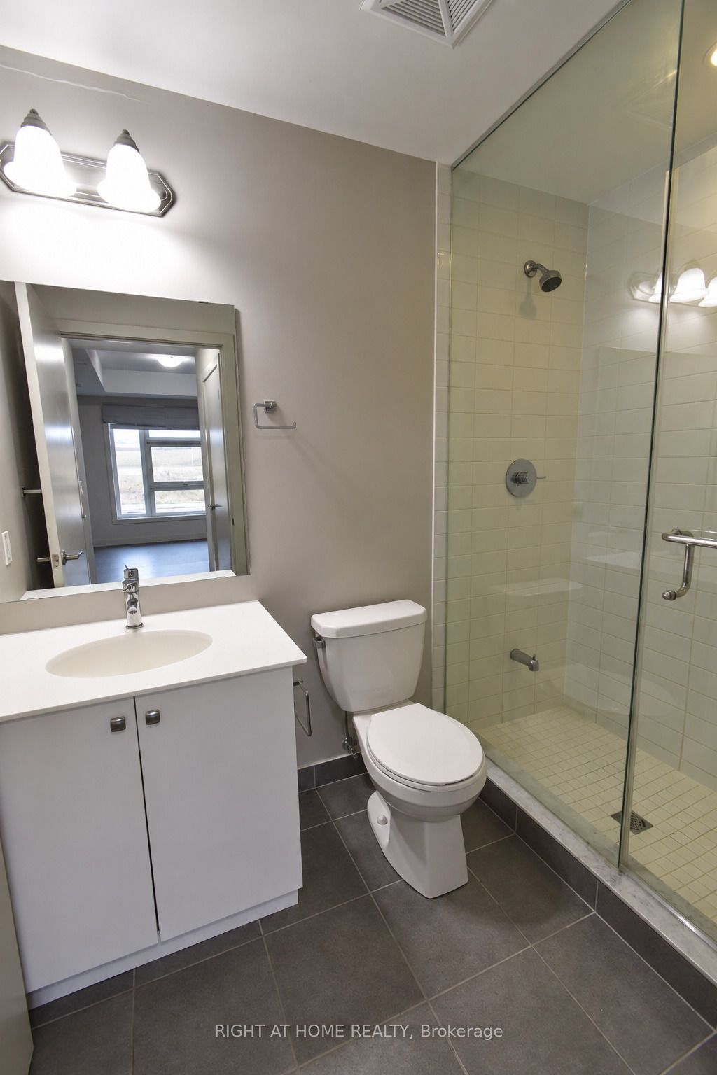 555 William Graham Drive 217 Property Photo 12