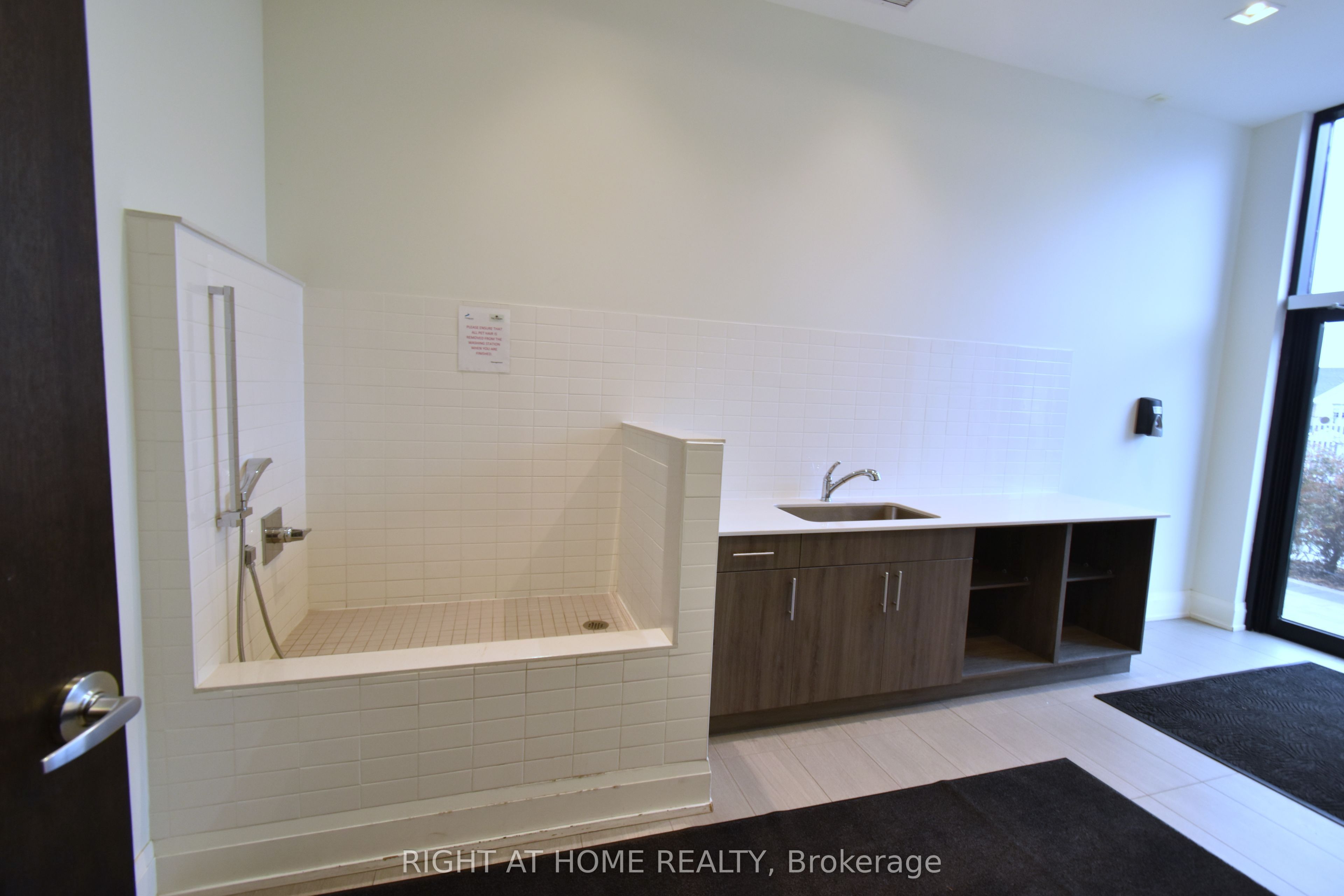 555 William Graham Drive 217 Property Photo 24