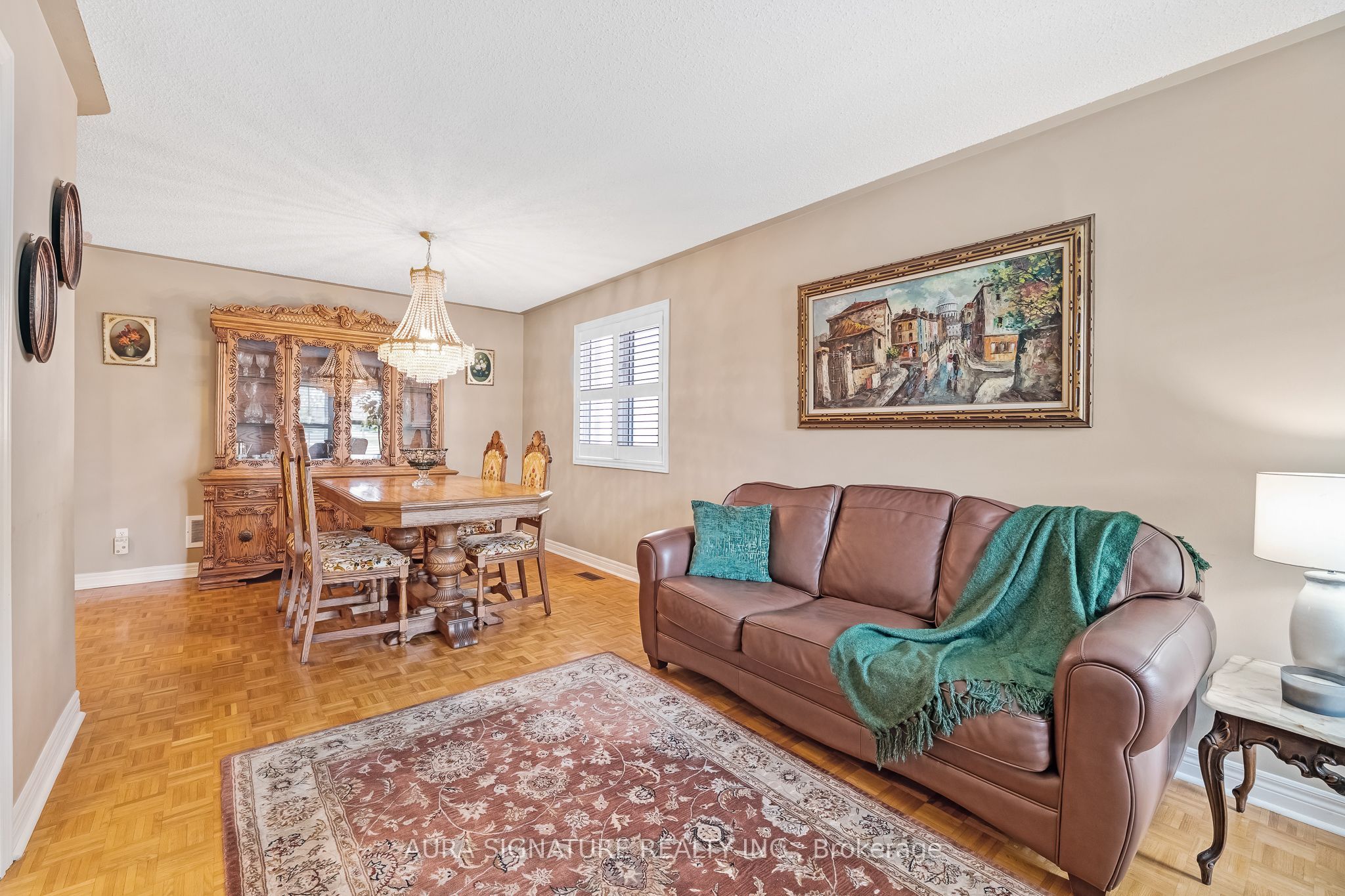 30 Graceview Court Property Photo 8
