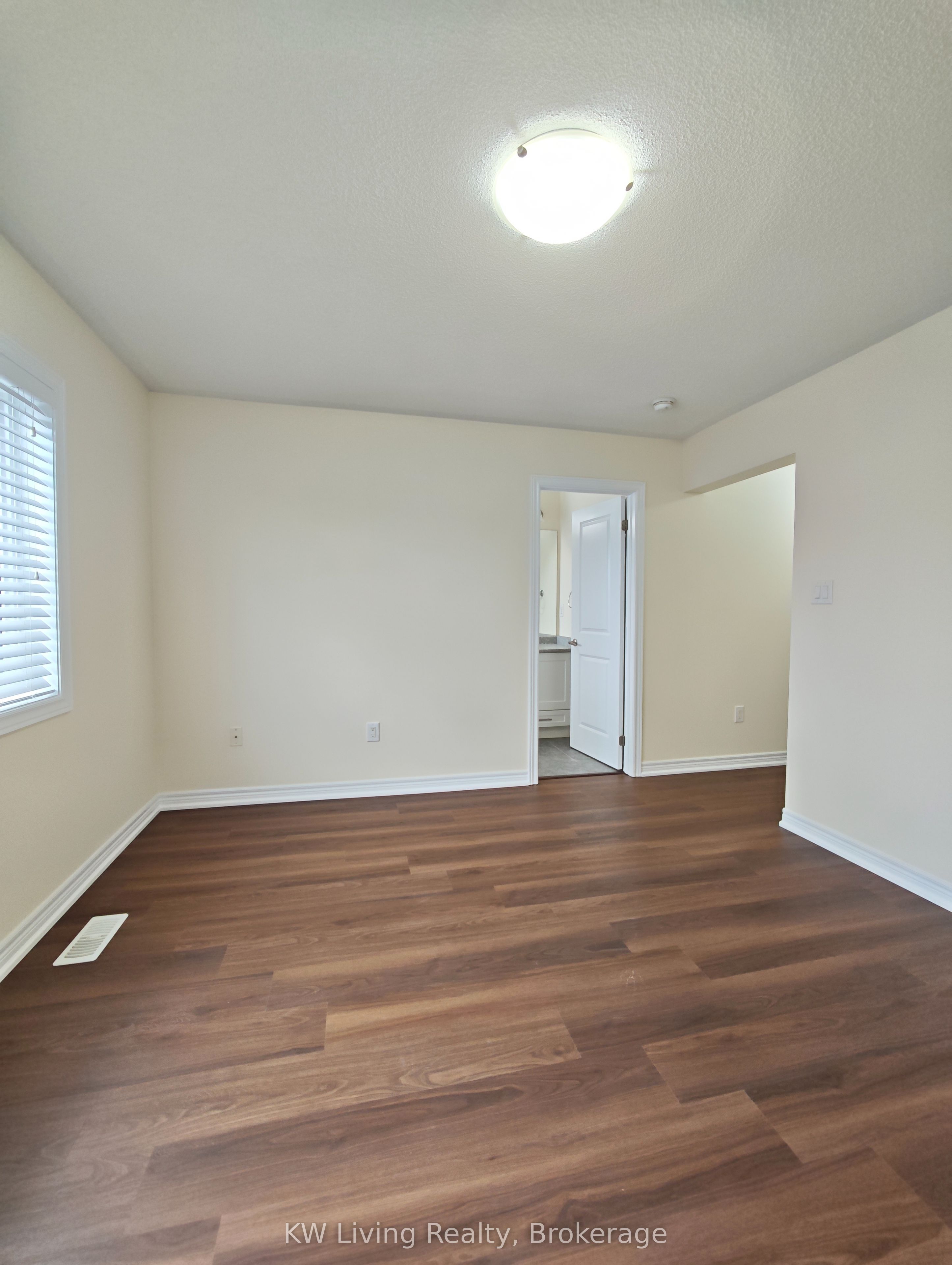109 Cornwall Drive Property Photo 16