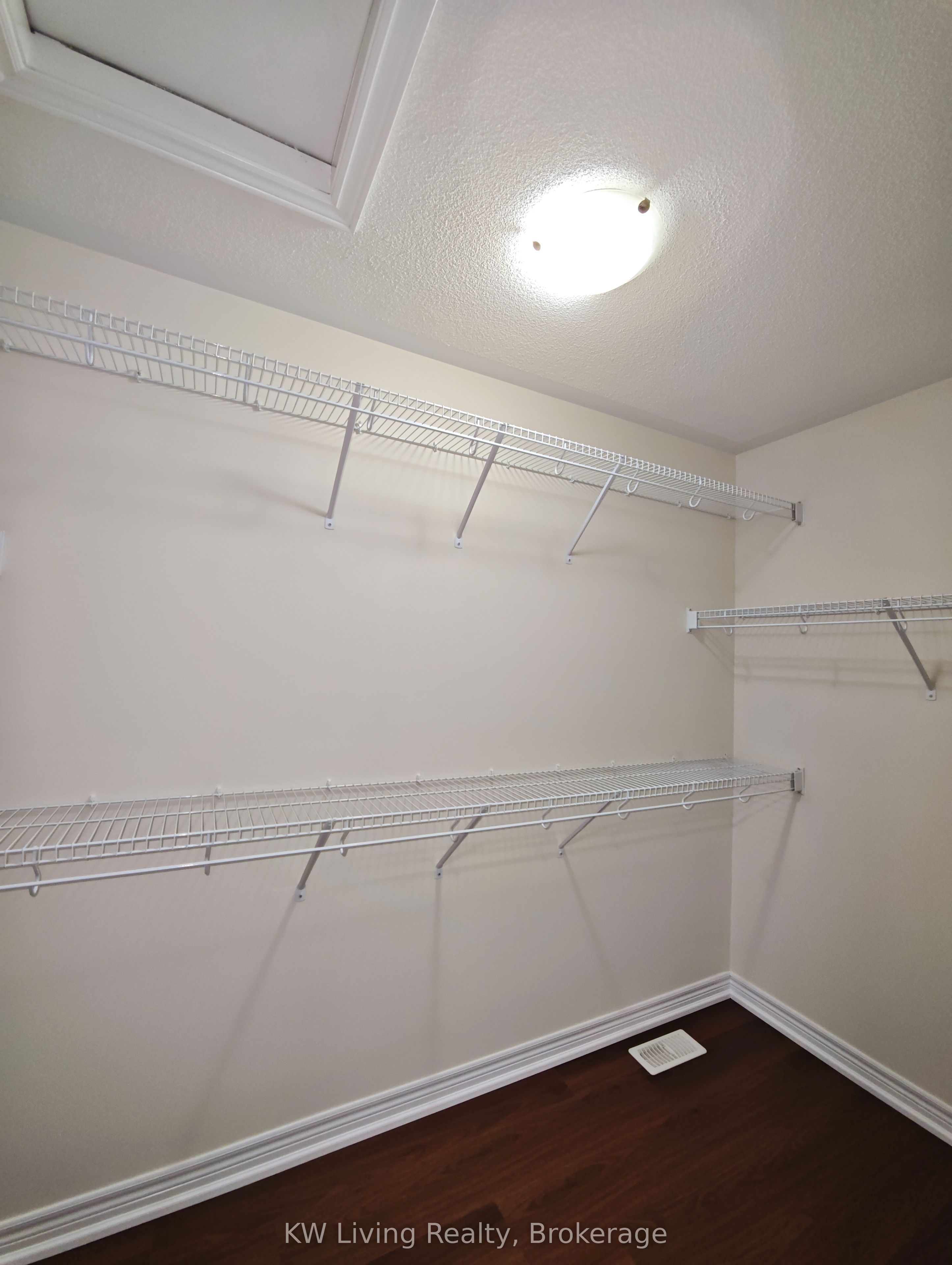 109 Cornwall Drive Property Photo 21