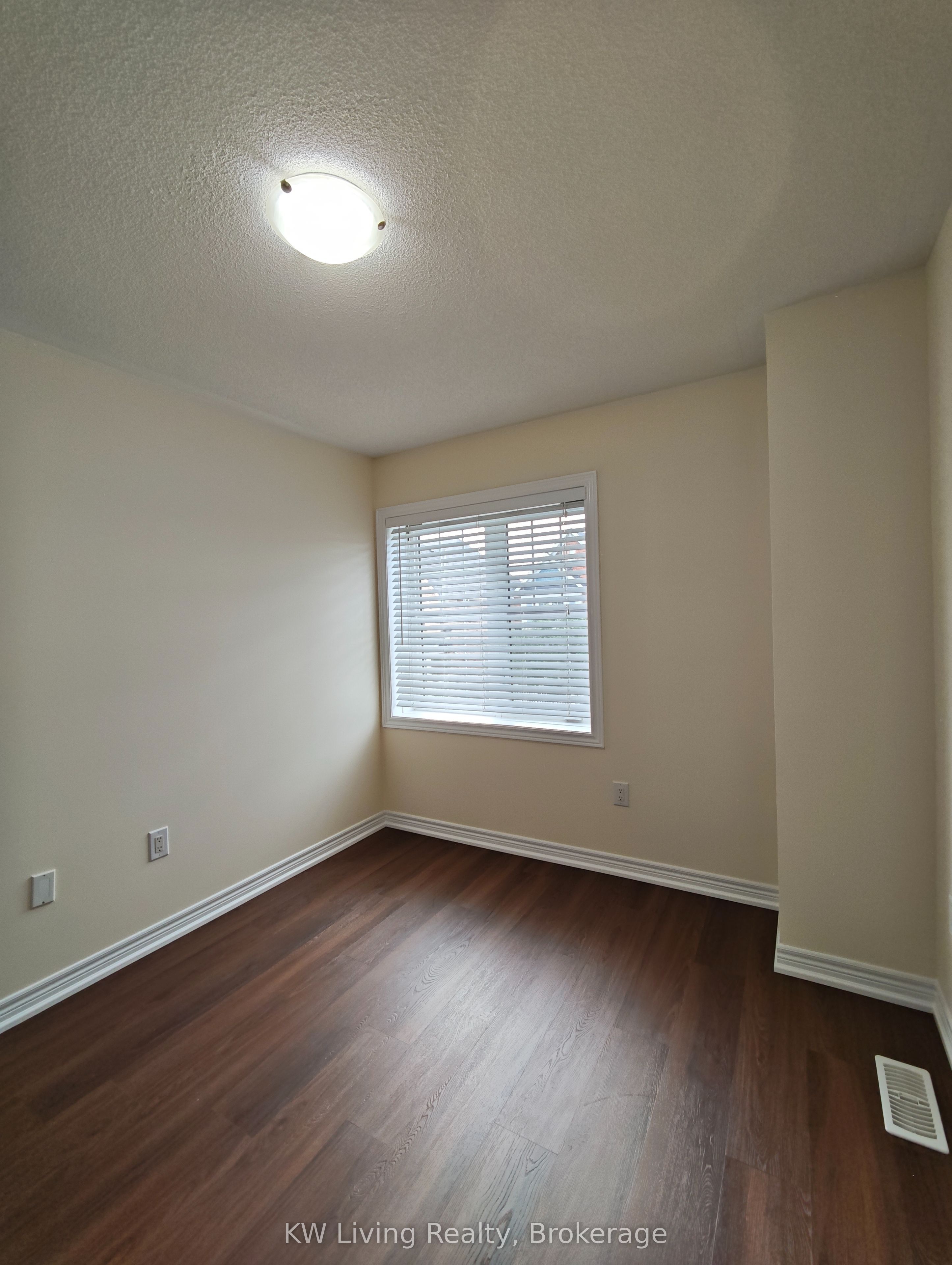 109 Cornwall Drive Property Photo 23