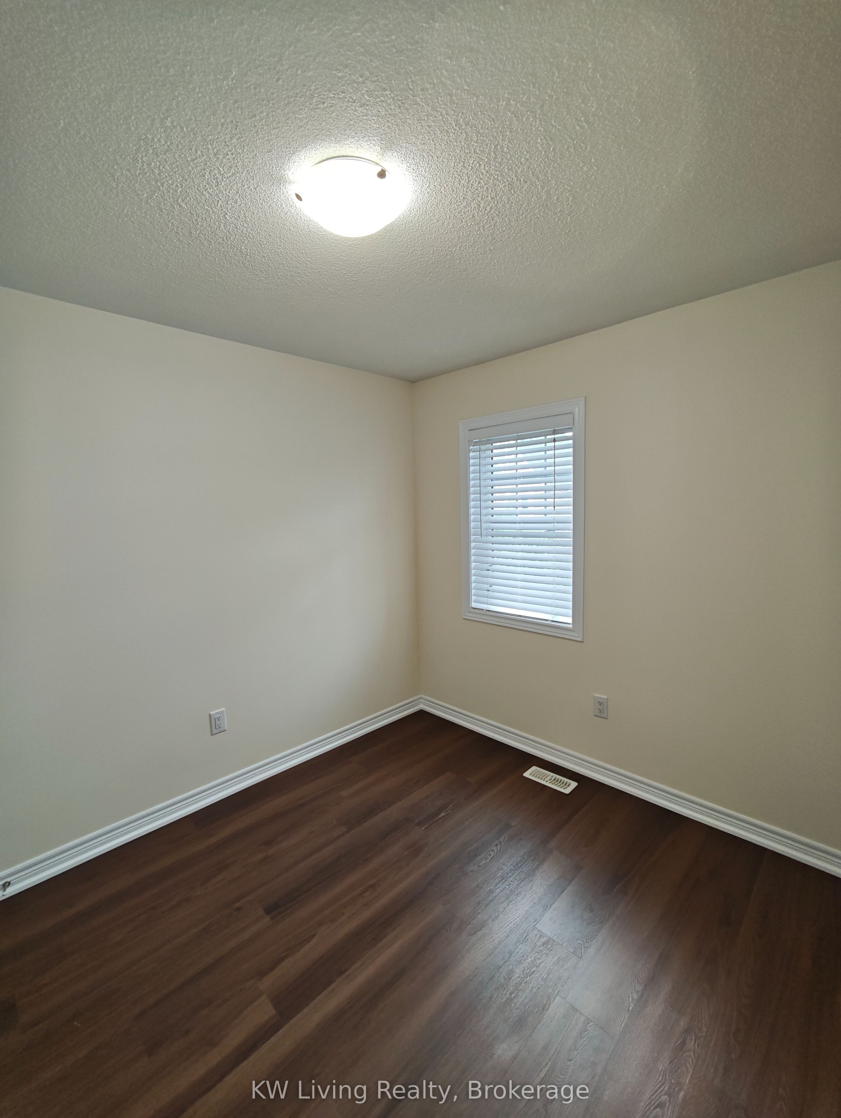109 Cornwall Drive Property Photo 31