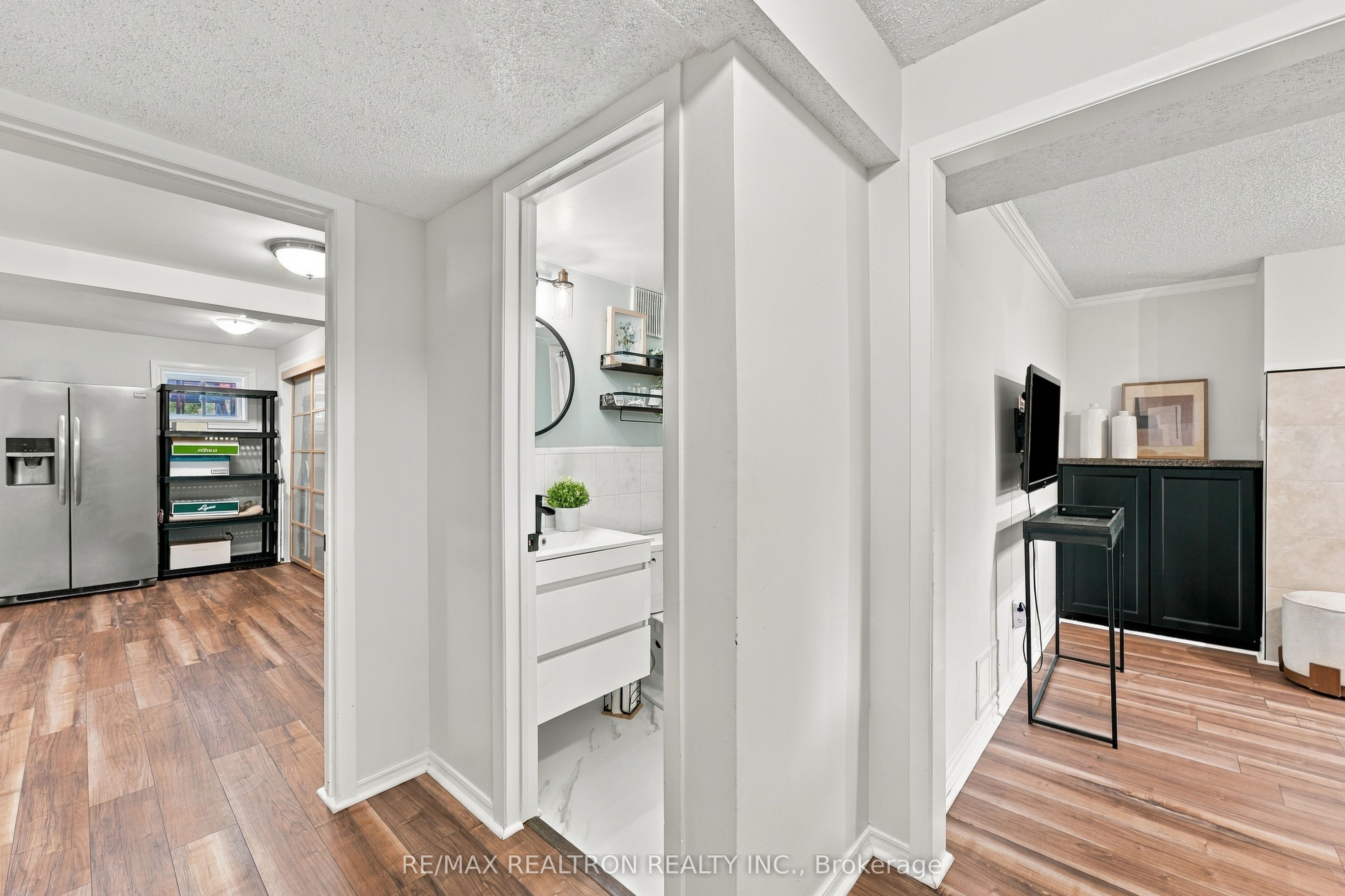 18 Castille Crescent Property Photo 22