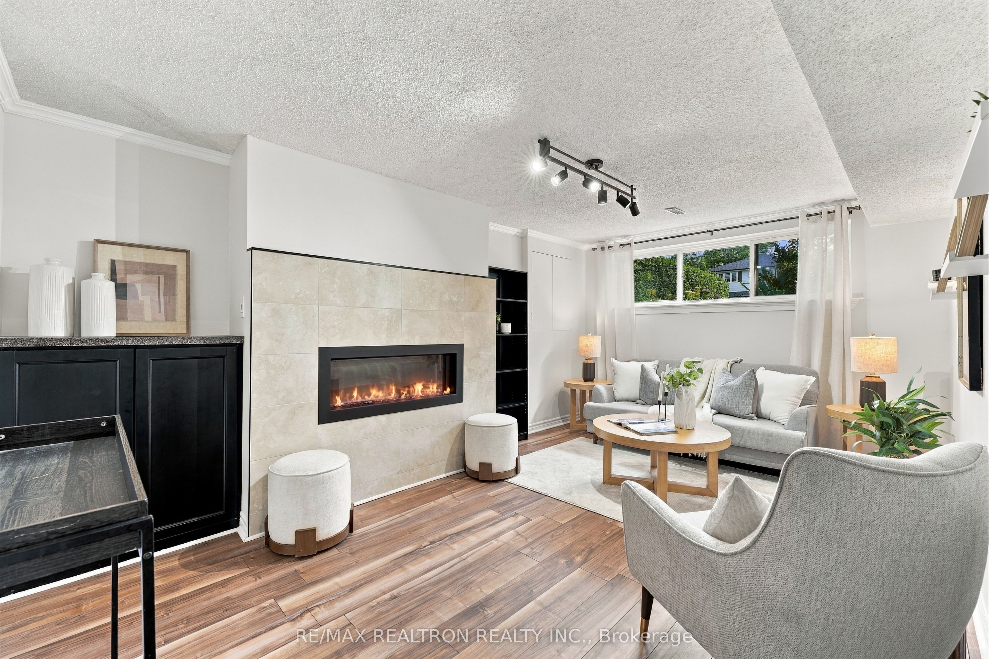 18 Castille Crescent Property Photo 23