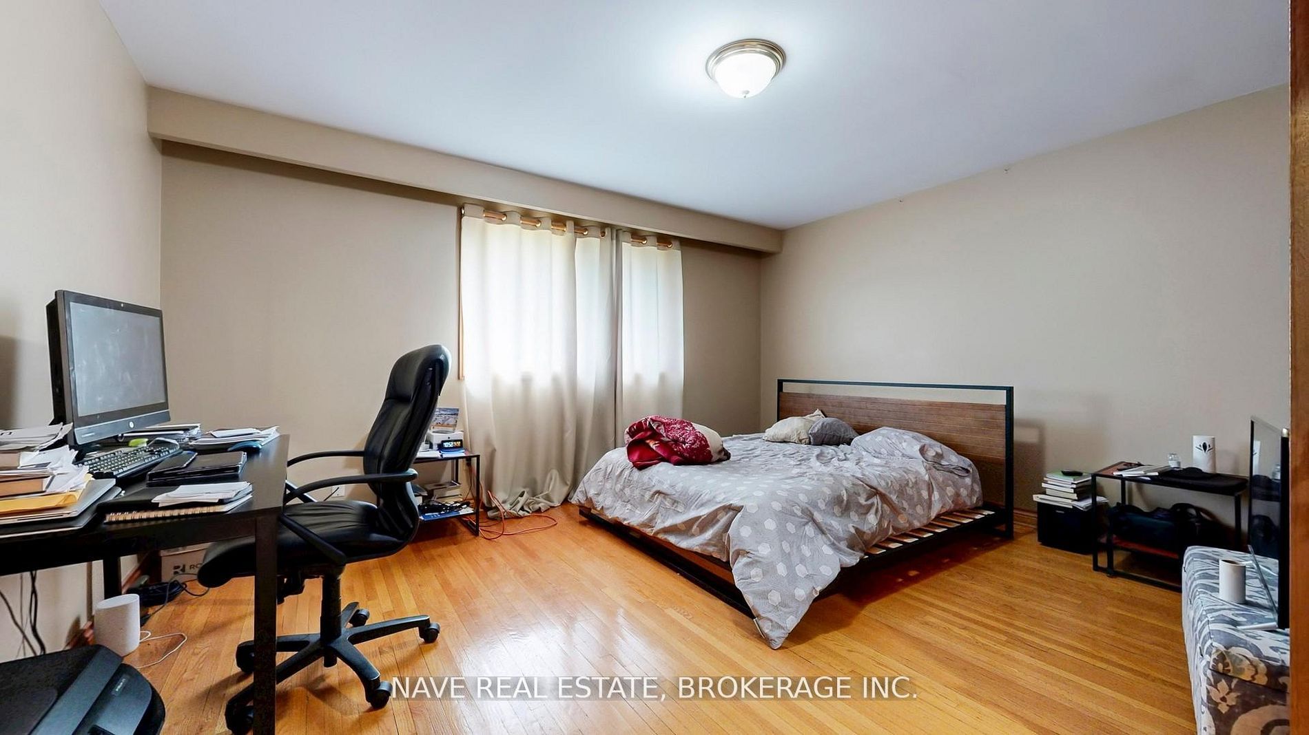 9747 Bathurst Street Property Photo 12