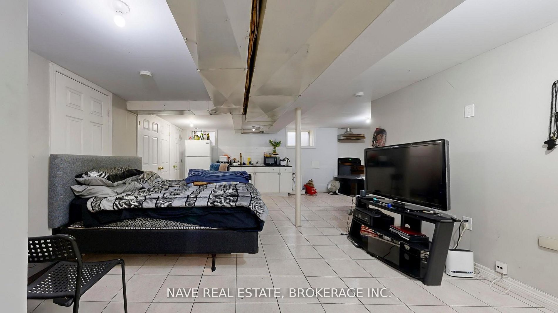 9747 Bathurst Street Property Photo 32