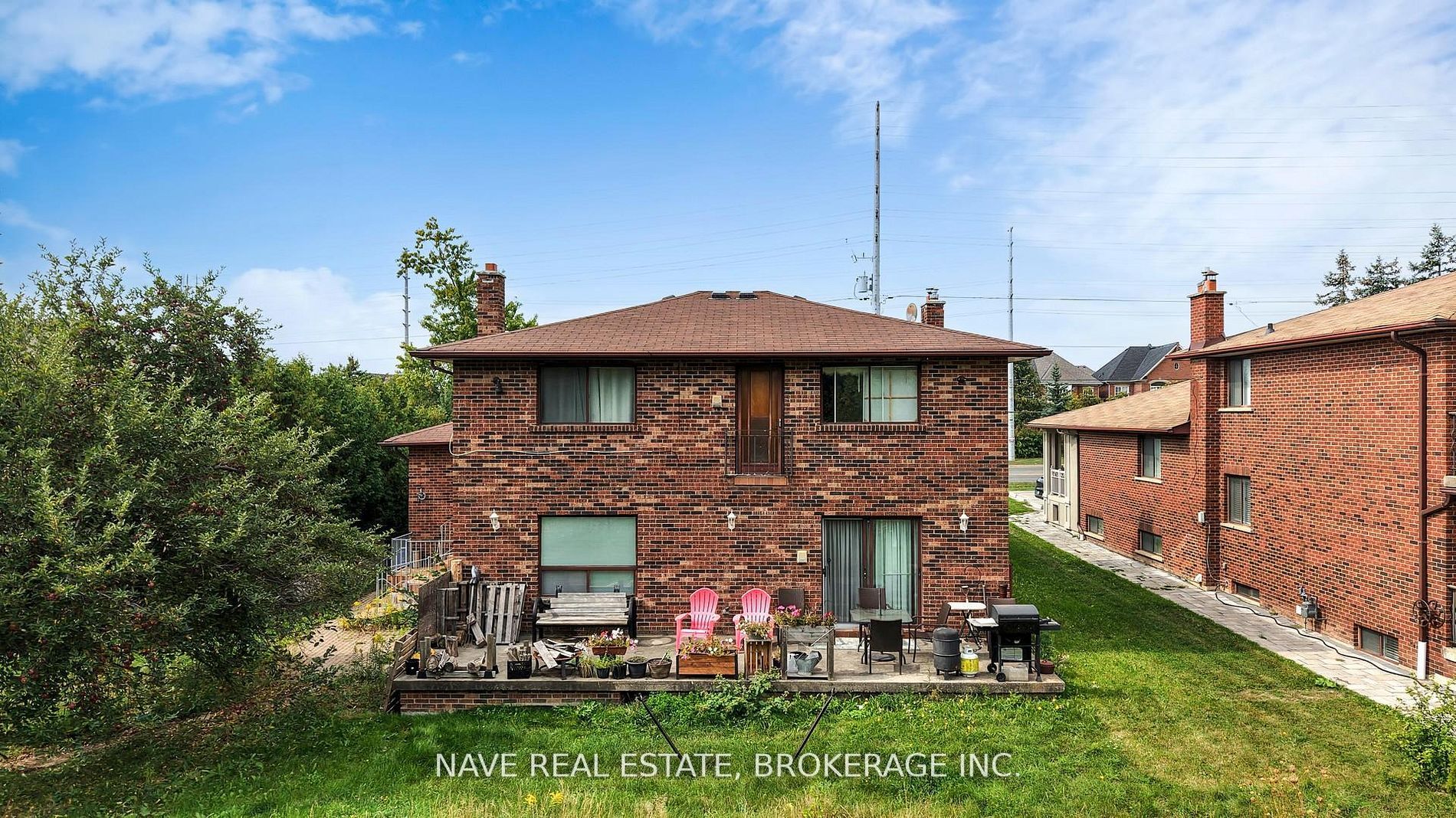 9747 Bathurst Street Property Photo 42