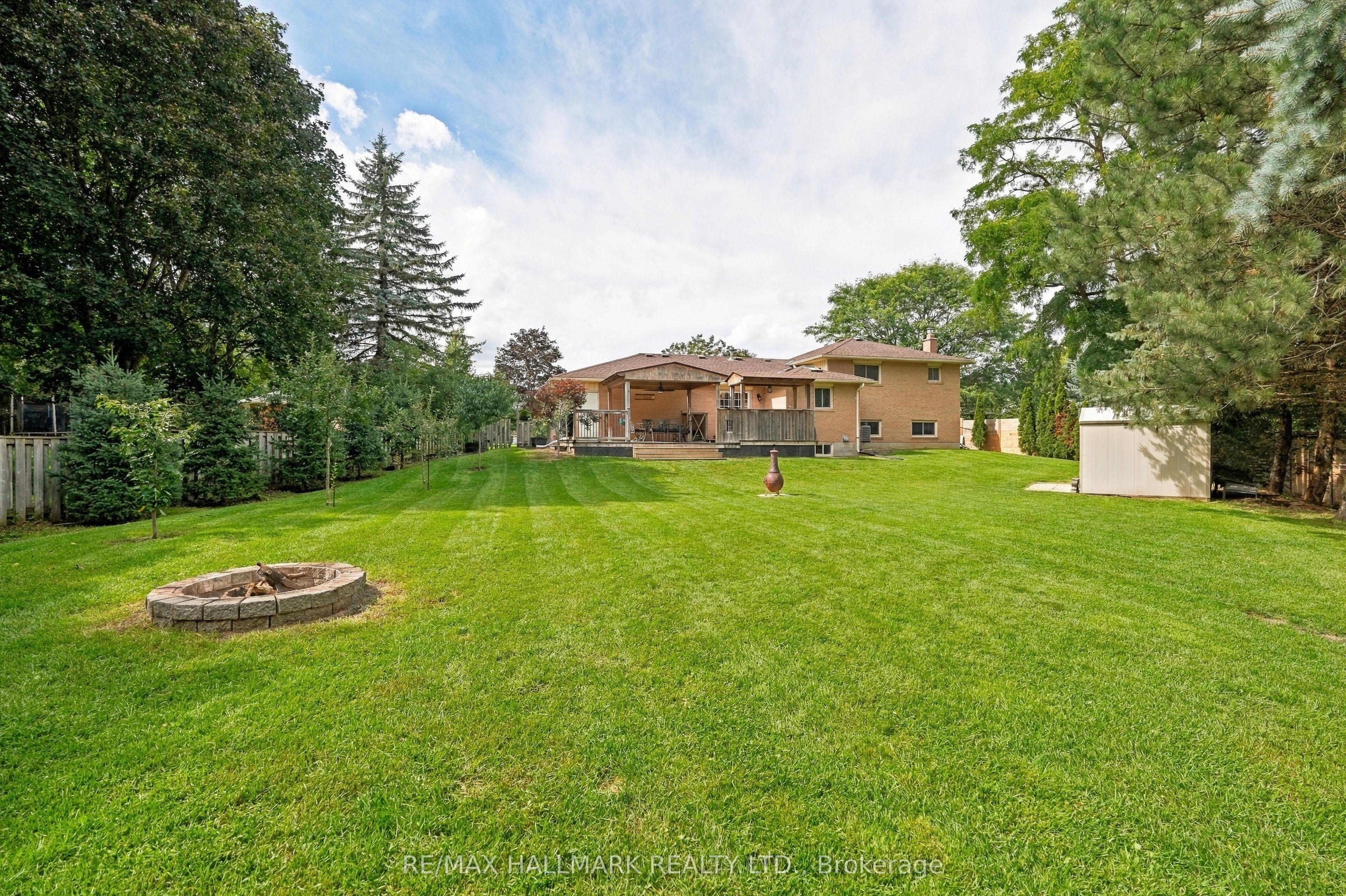 13 Toby Court Property Photo 38
