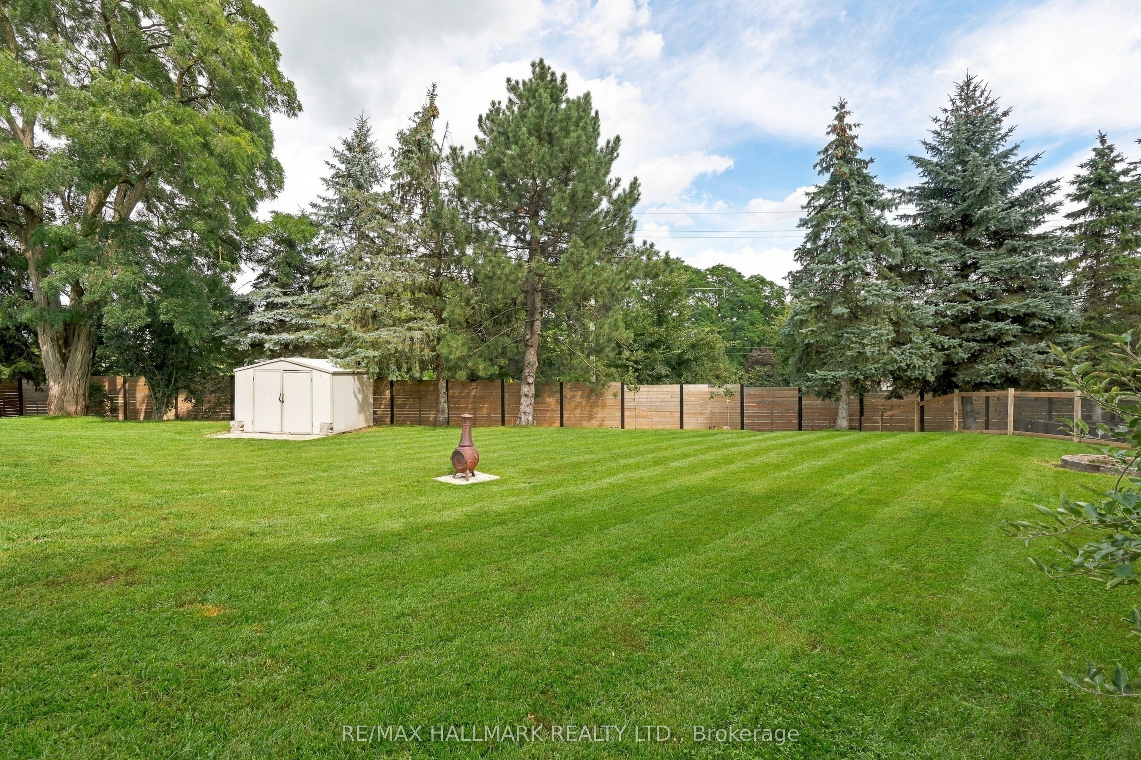 13 Toby Court Property Photo 40
