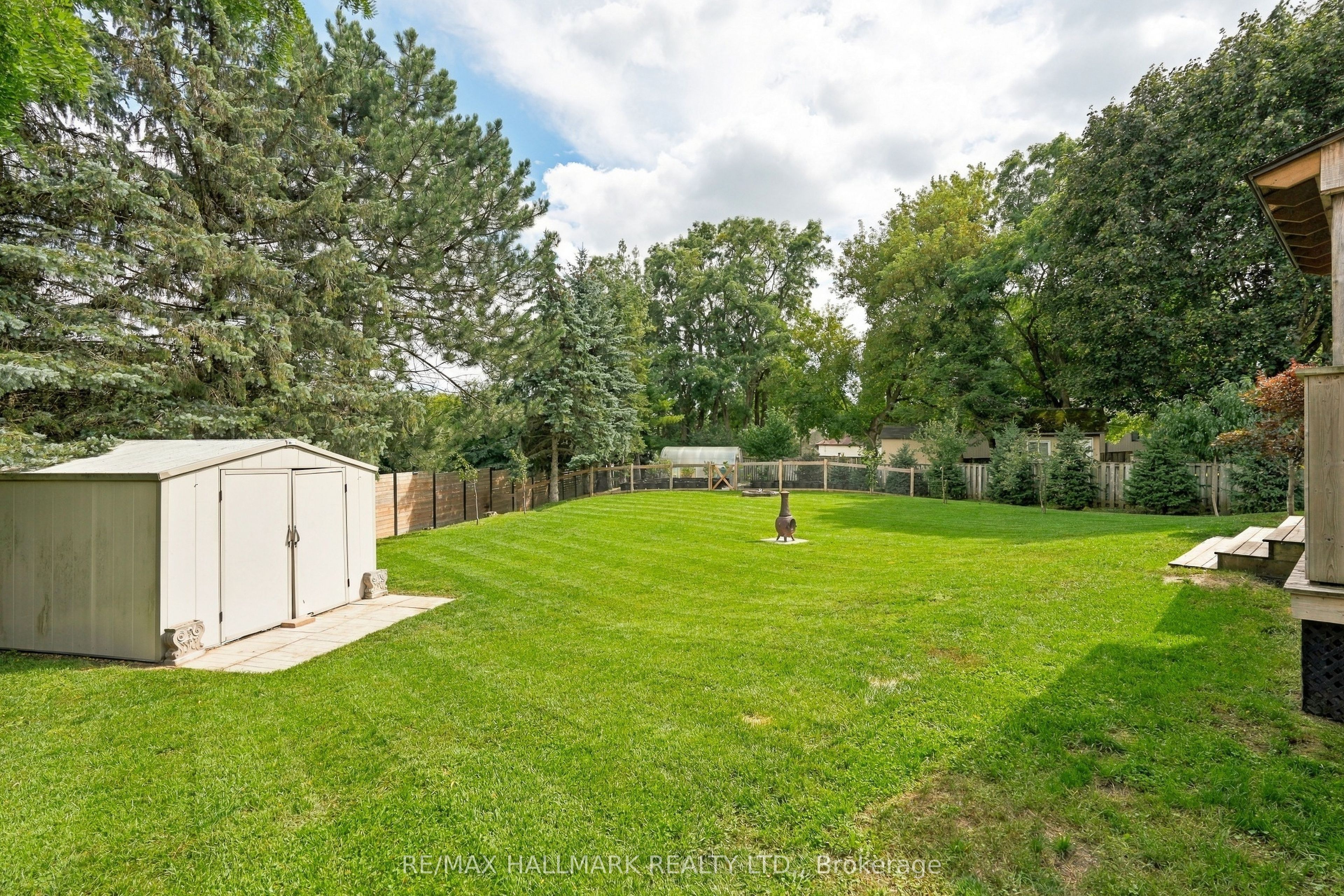 13 Toby Court Property Photo 41