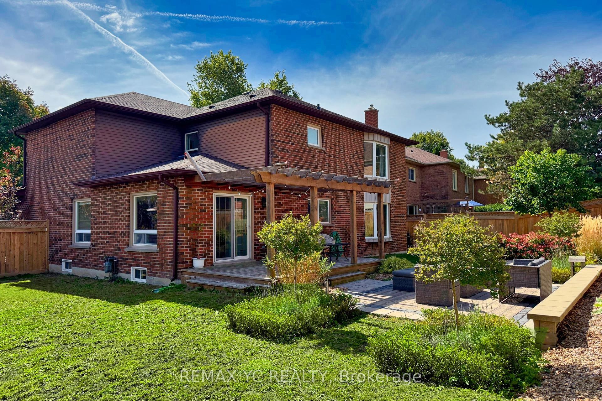 4 Simmons Crescent Property Photo 32