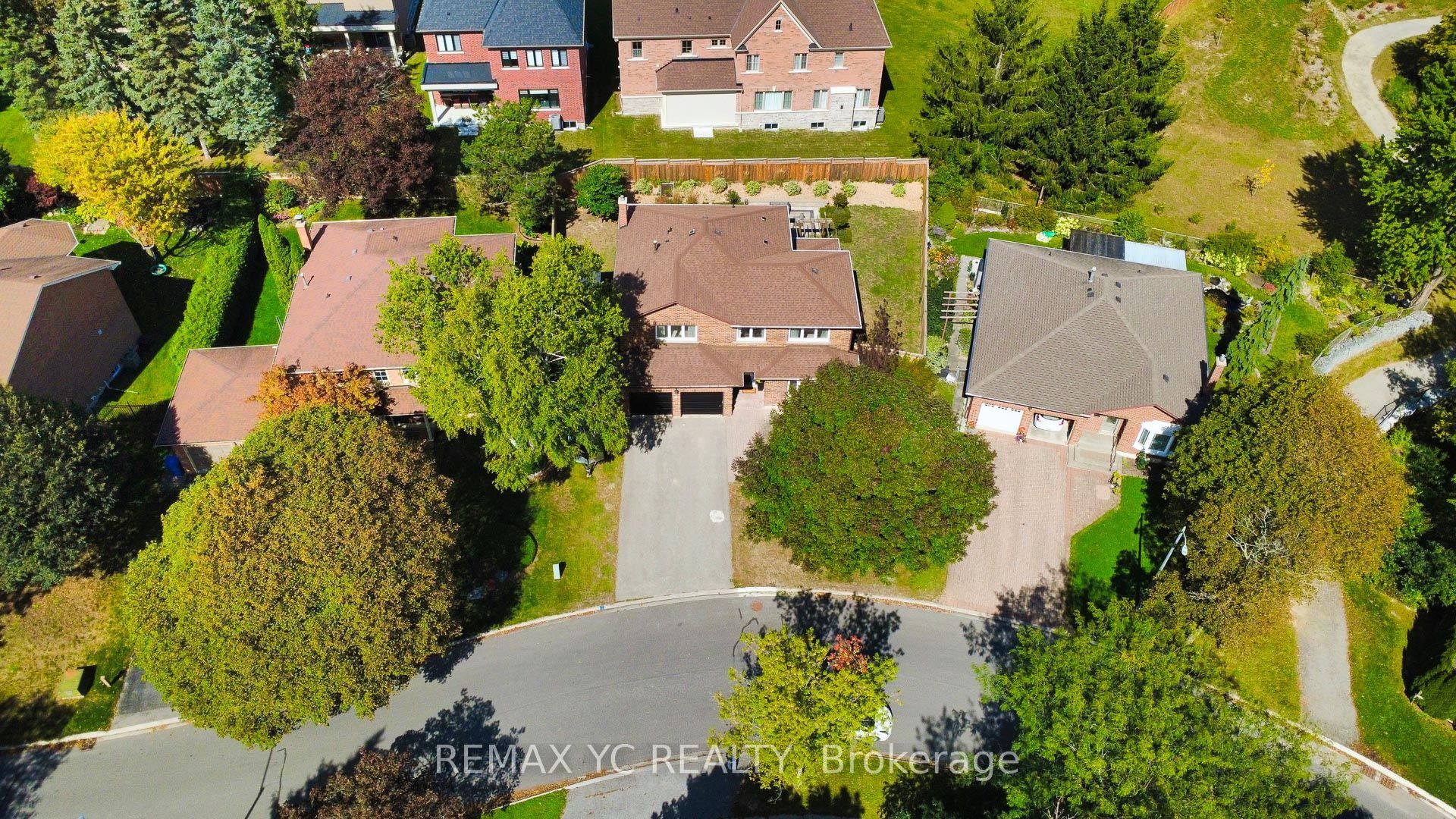 4 Simmons Crescent Property Photo 39