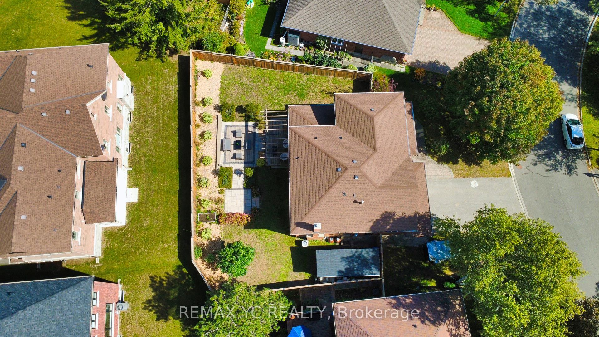 4 Simmons Crescent Property Photo 44