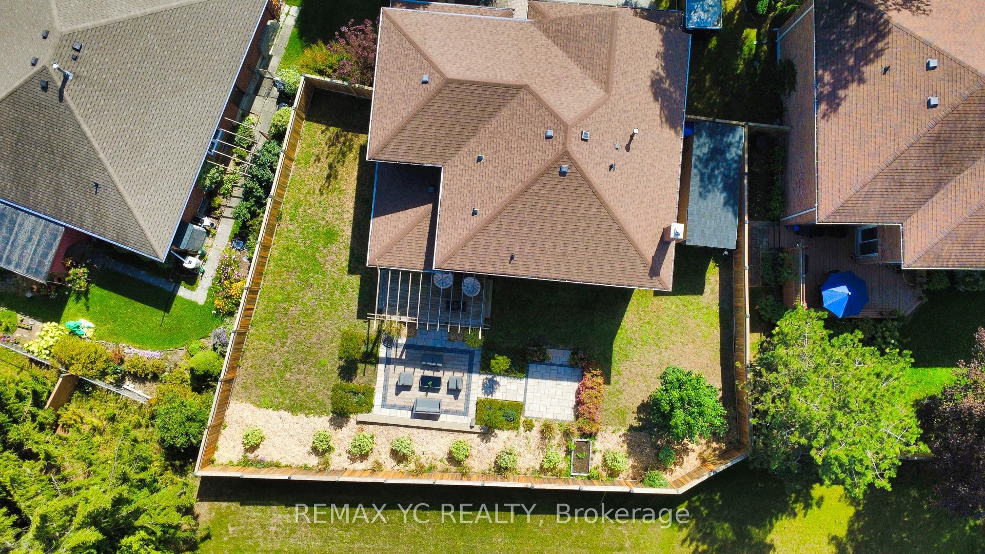 4 Simmons Crescent Property Photo 45