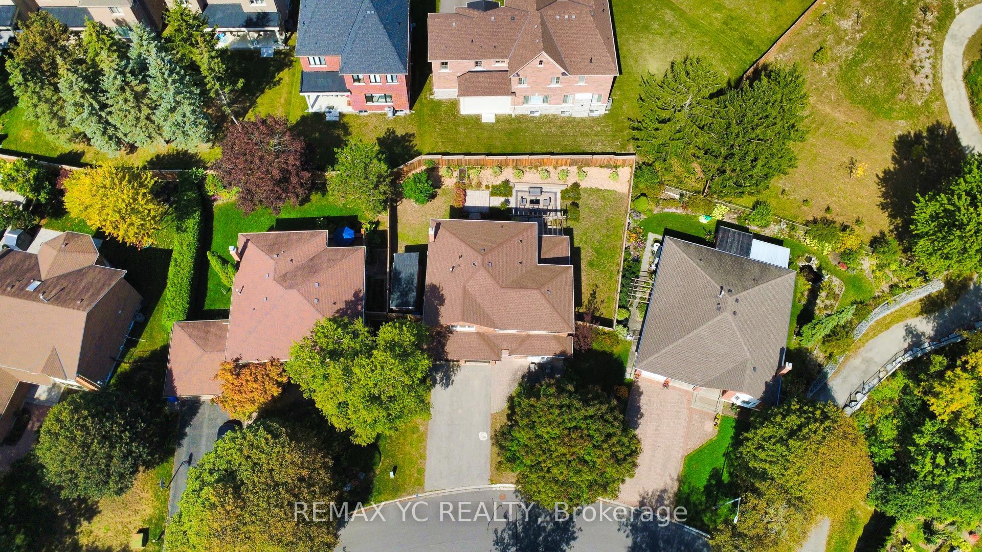 4 Simmons Crescent Property Photo 46