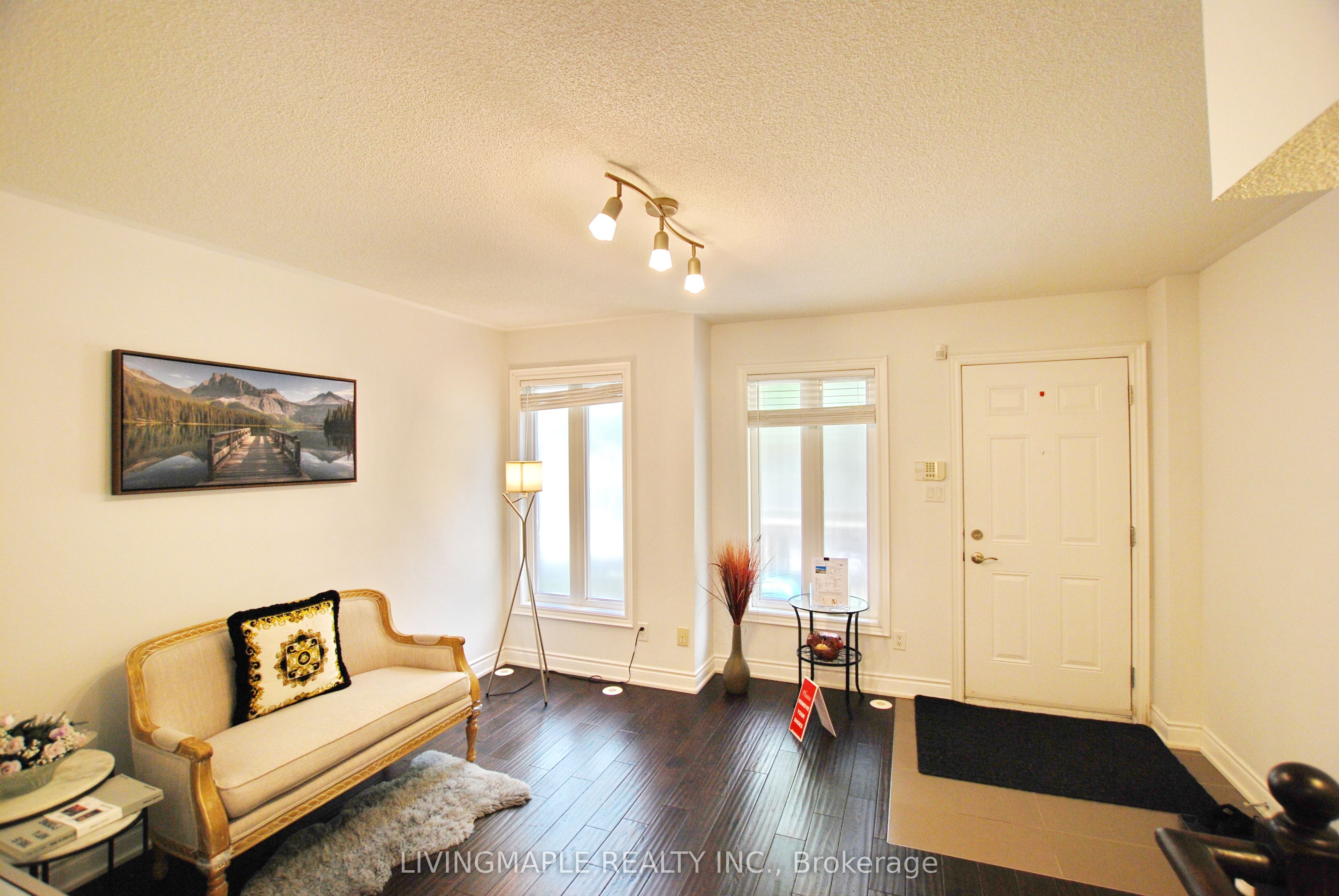 26 Times Avenue Property Photo 4