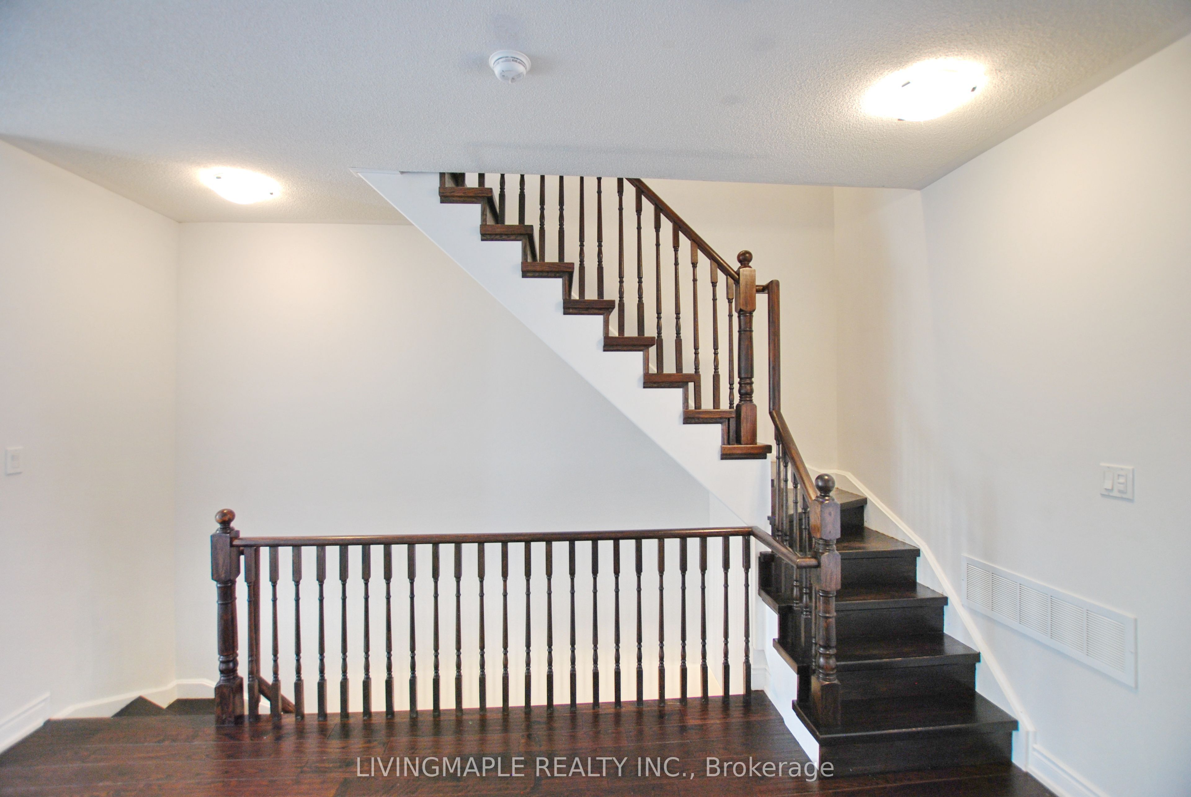 26 Times Avenue Property Photo 13