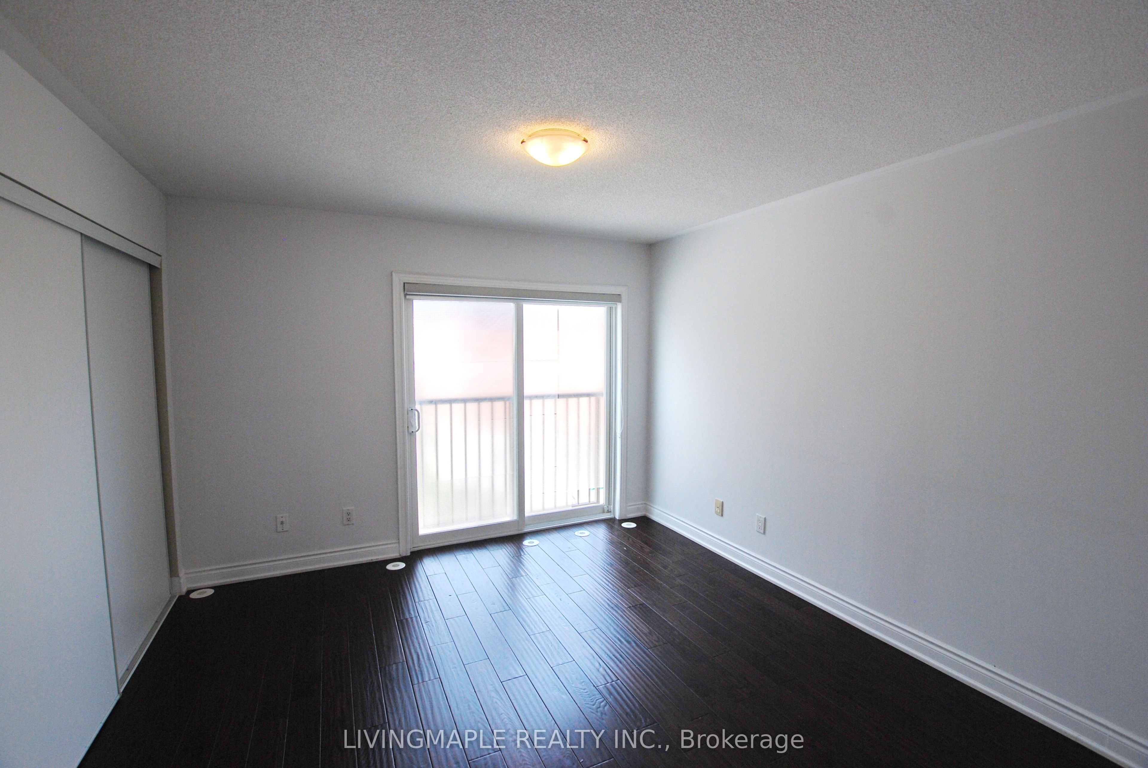 26 Times Avenue Property Photo 25