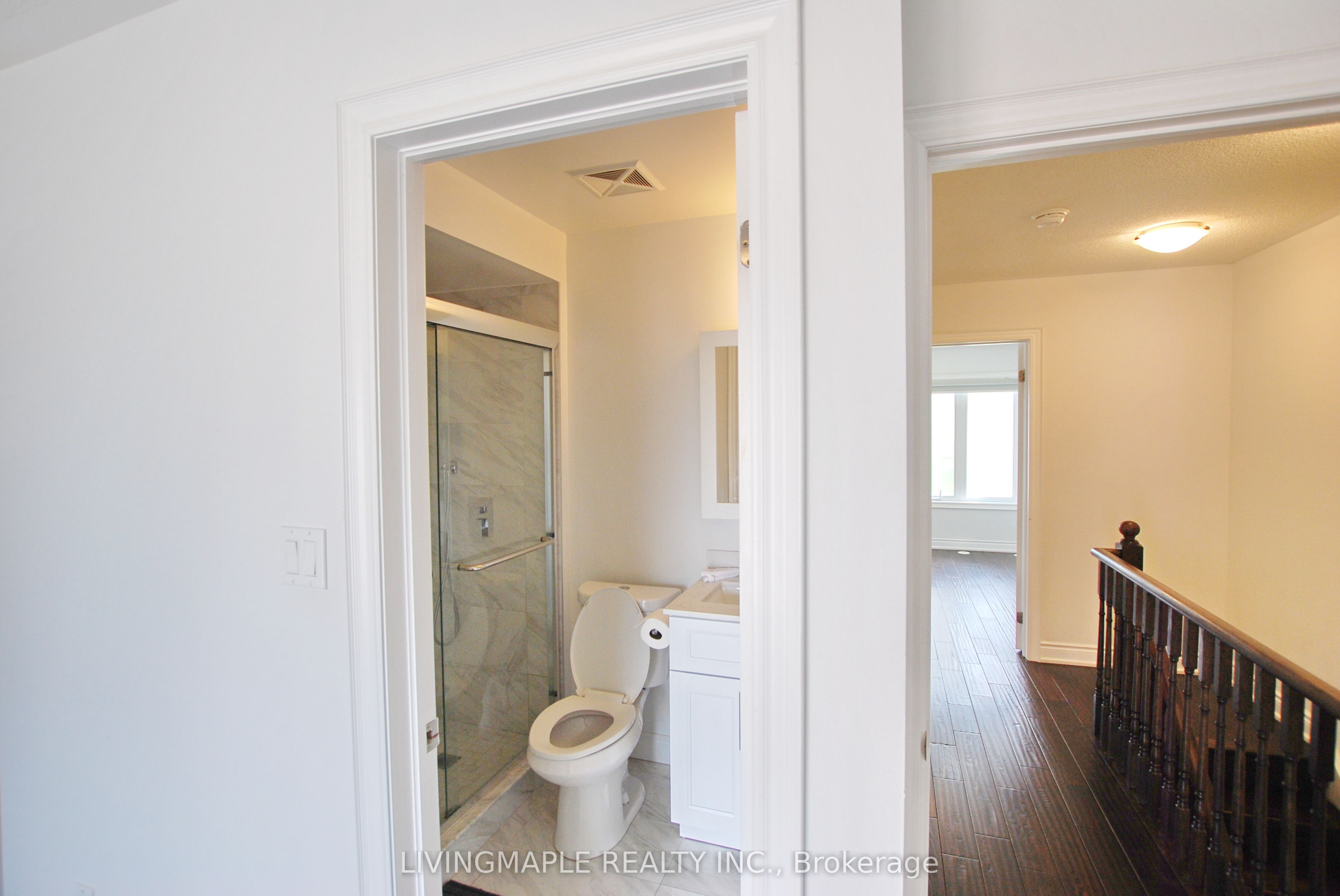 26 Times Avenue Property Photo 32