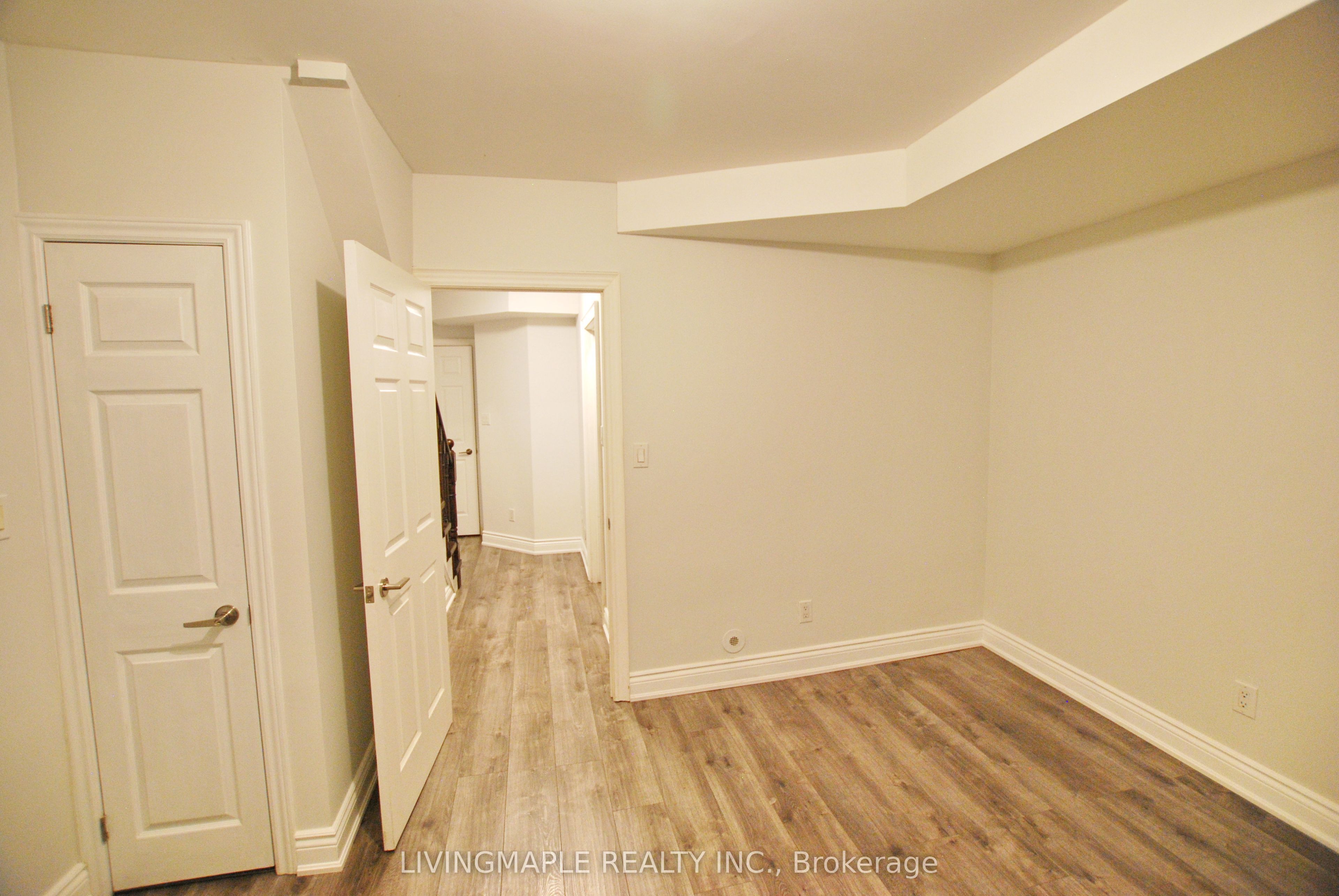 26 Times Avenue Property Photo 37