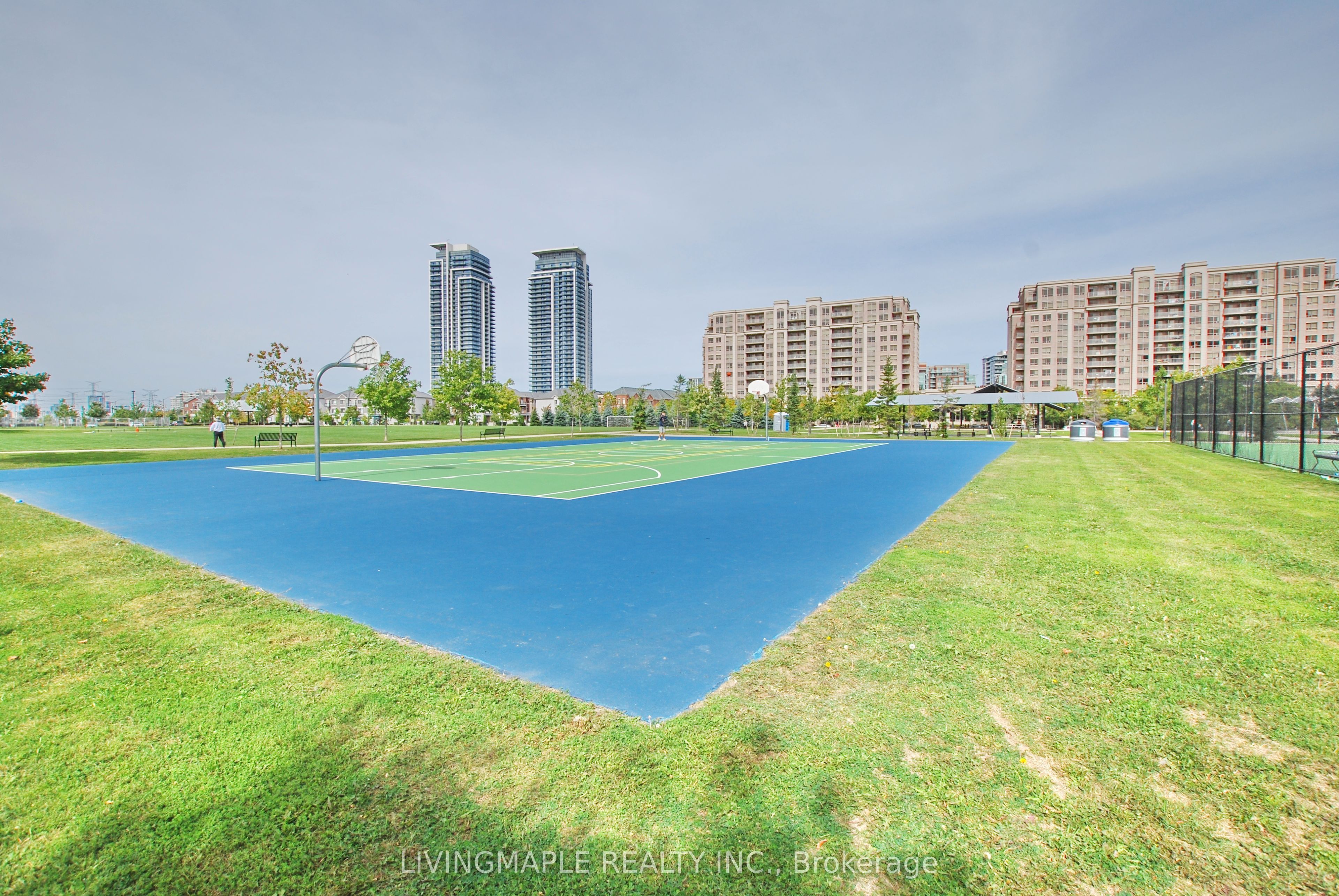 26 Times Avenue Property Photo 49