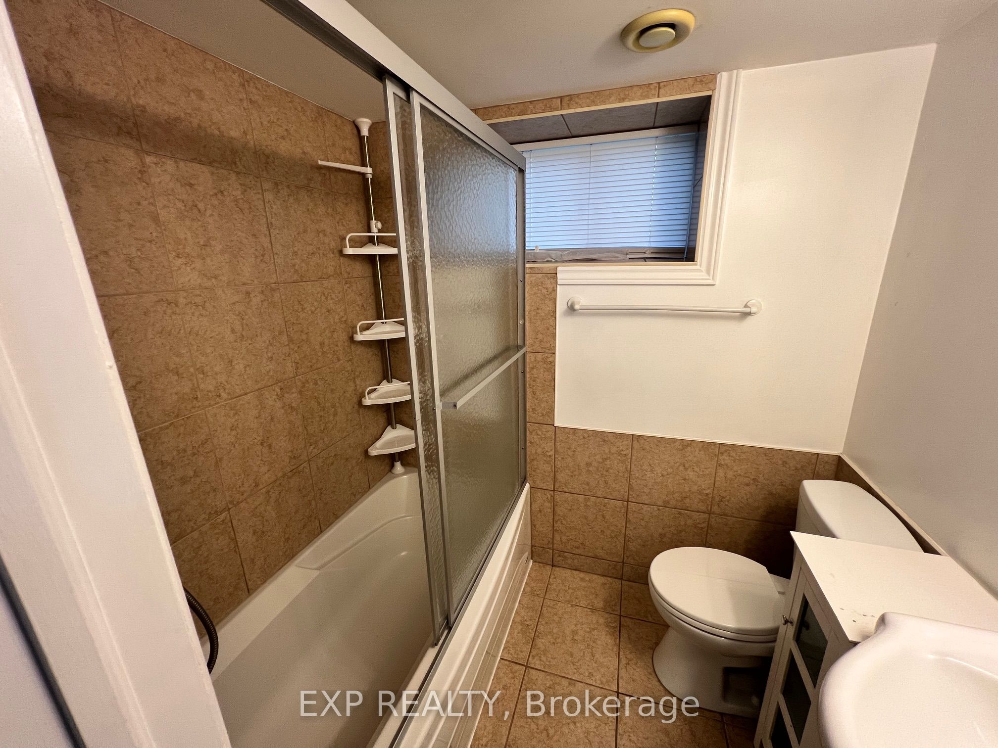 205 Simcoe Road Lower Property Photo 18